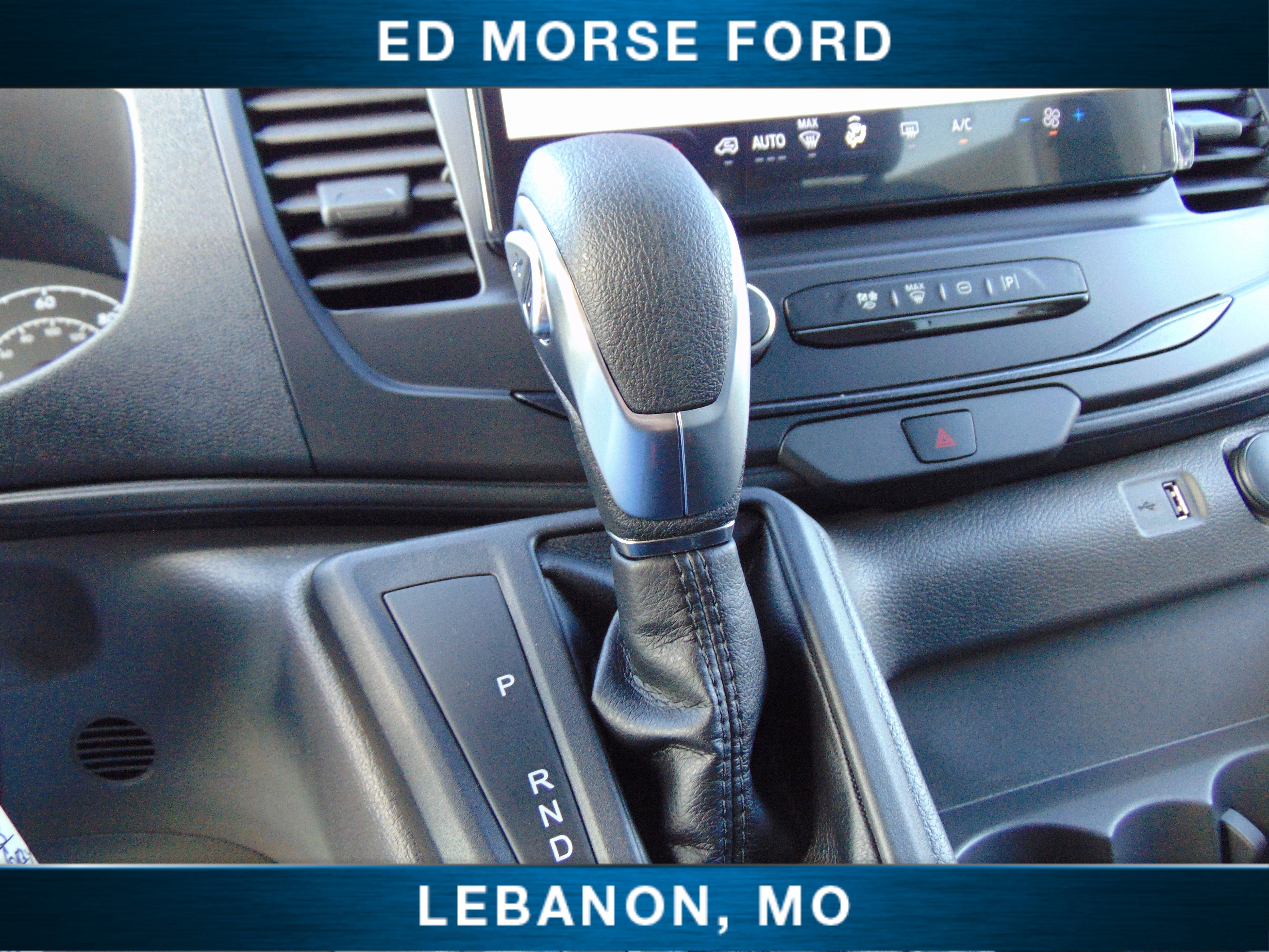 2025 Ford Transit Passenger Wagon XL