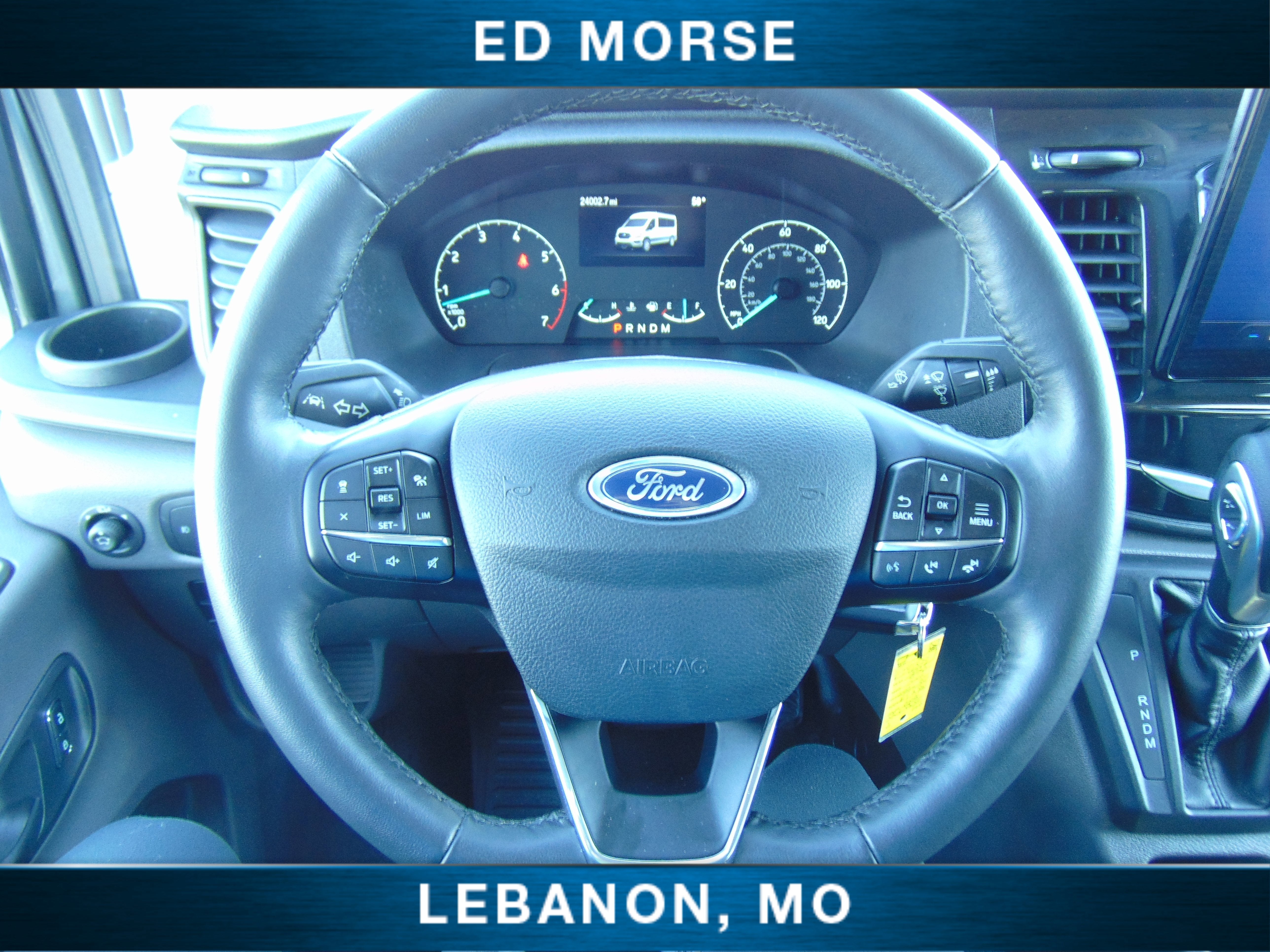 2025 Ford Transit Passenger Wagon XLT