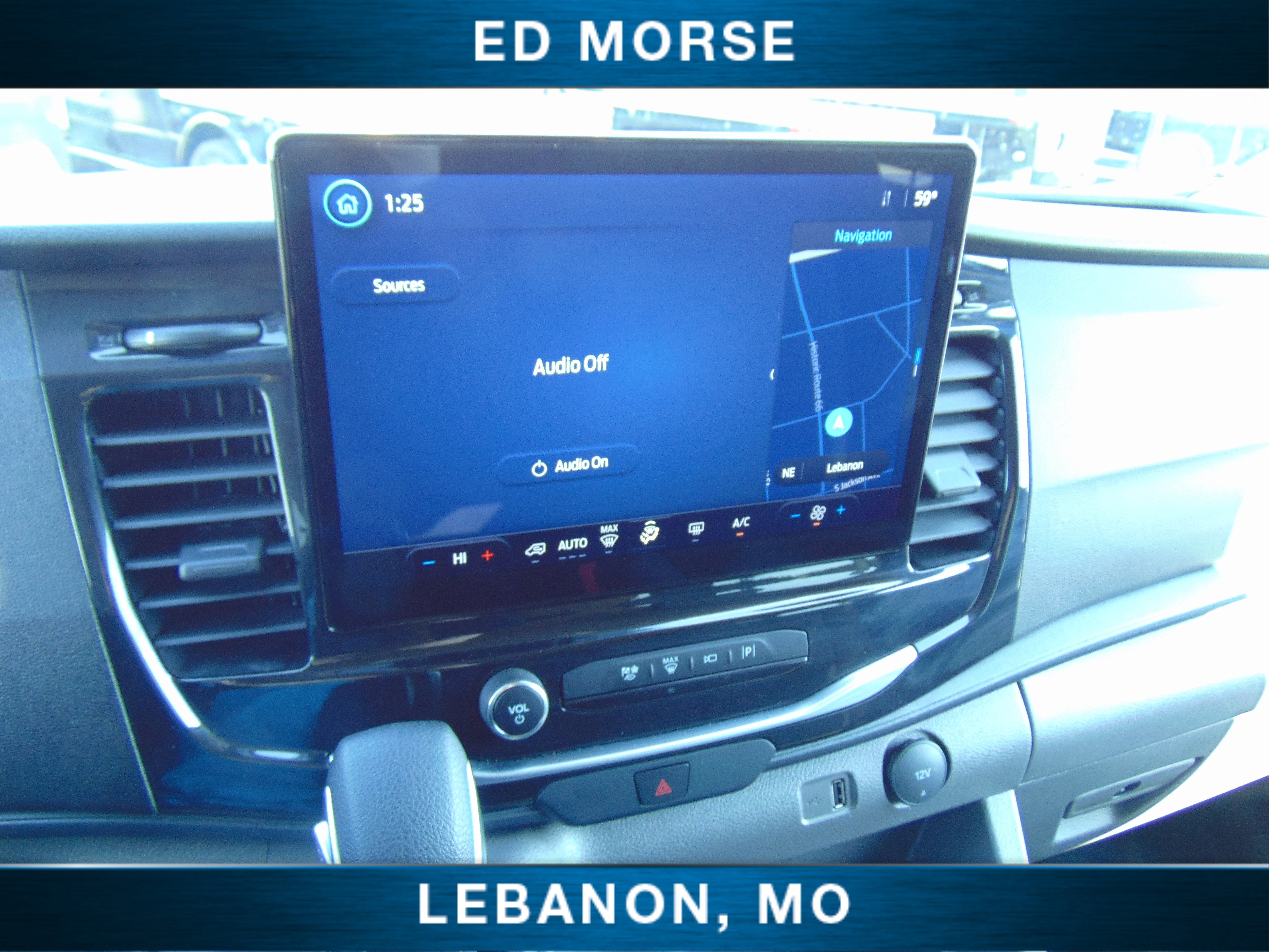 2025 Ford Transit Passenger Wagon XLT