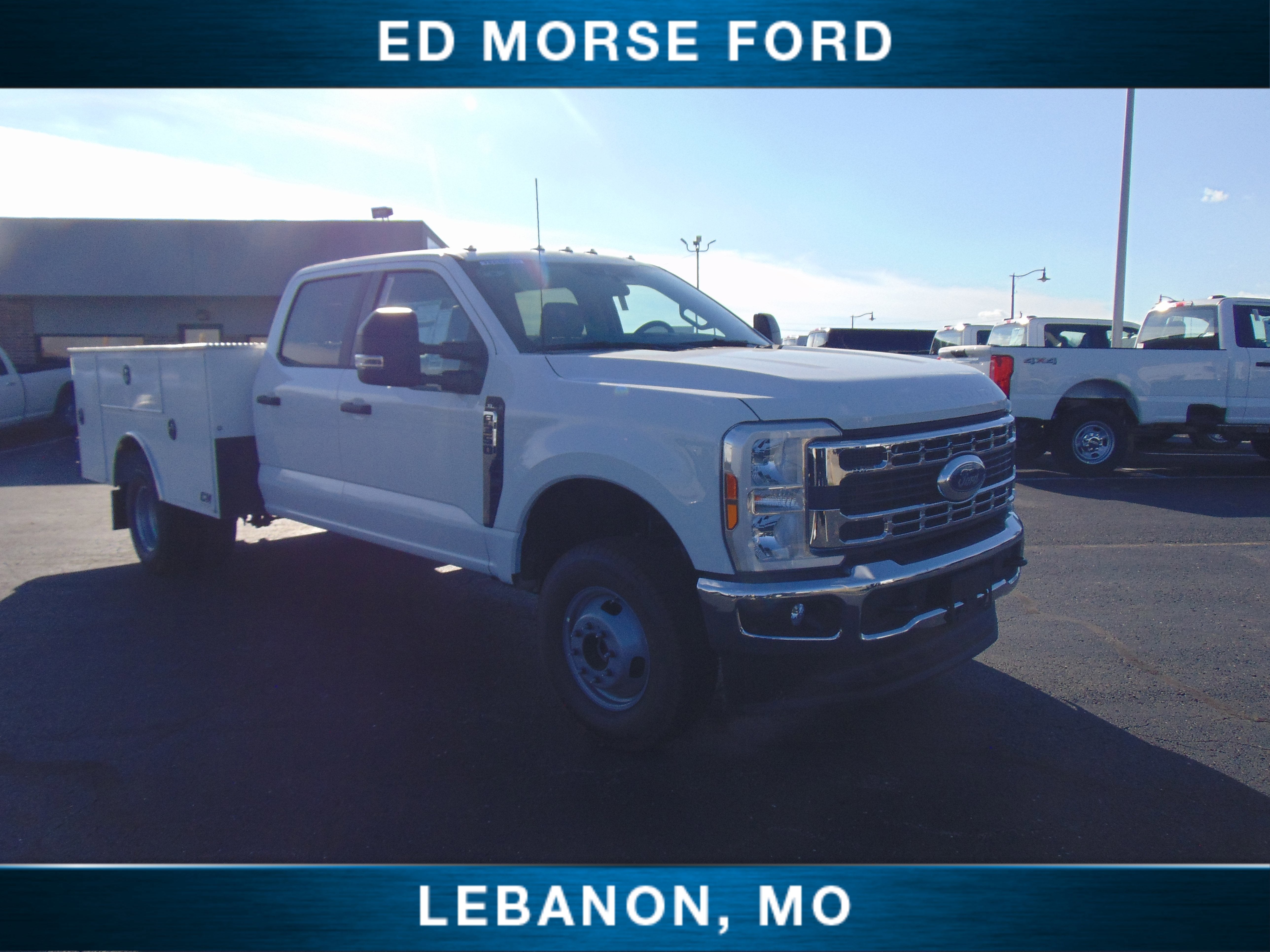 2026 Ford Super Duty F-350 DRW CM 9' Service Body