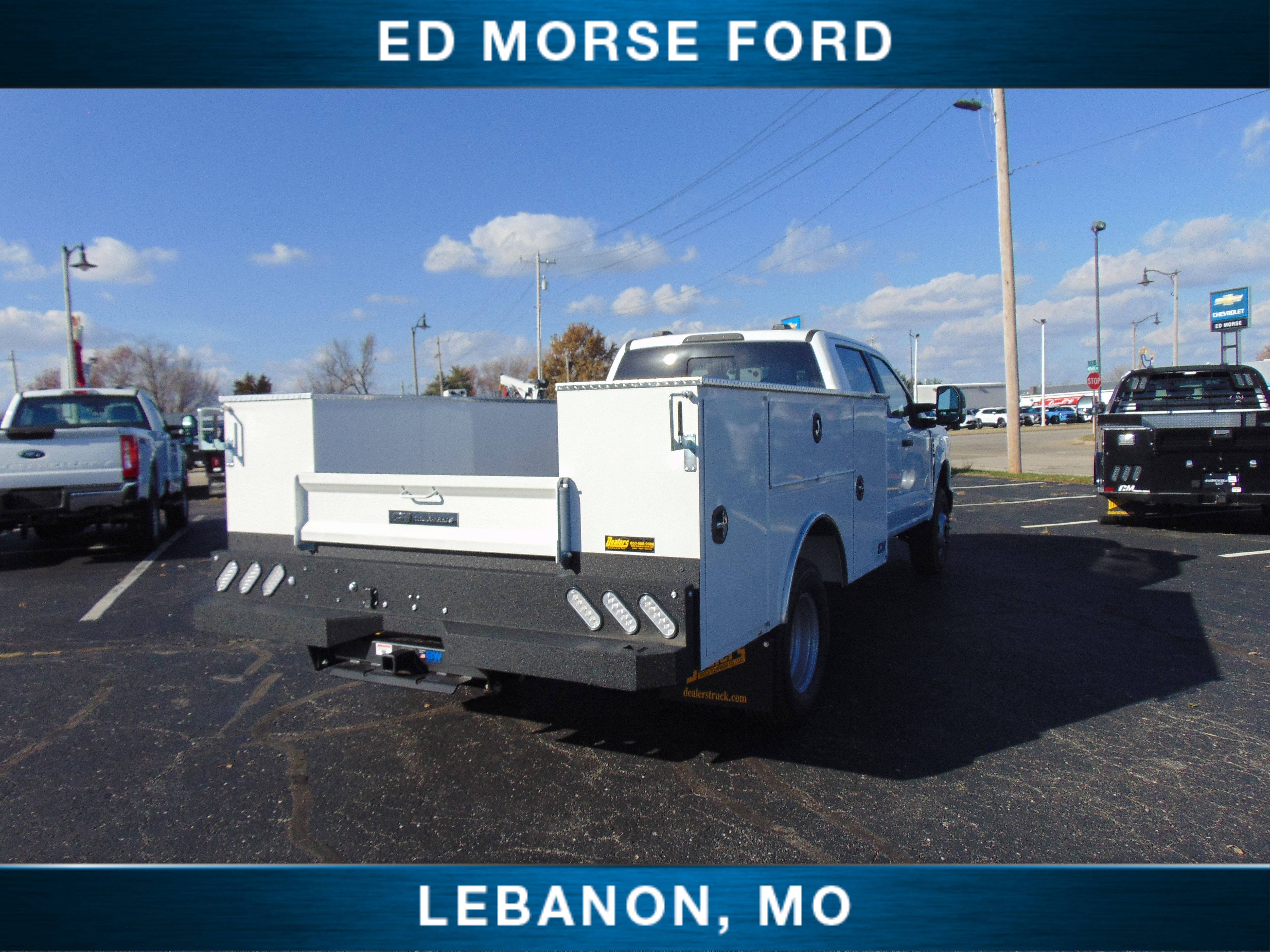 2026 Ford Super Duty F-350 DRW CM 9' Service Body