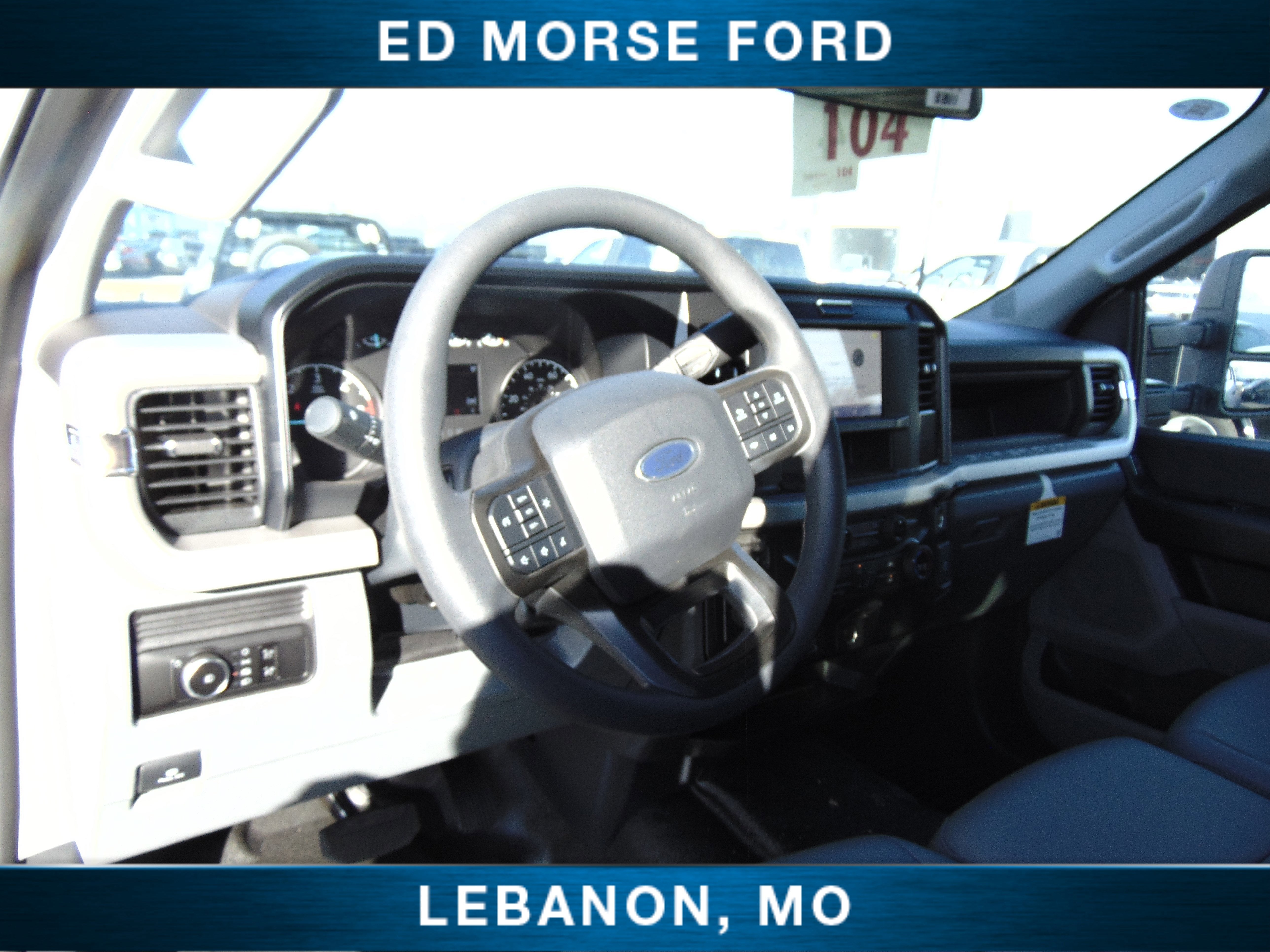 2026 Ford Super Duty F-350 DRW CM 9'4 Gooseneck Storage