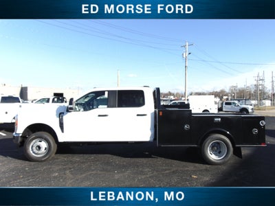 2026 Ford Super Duty F-350 DRW CM 9'4 Gooseneck Storage