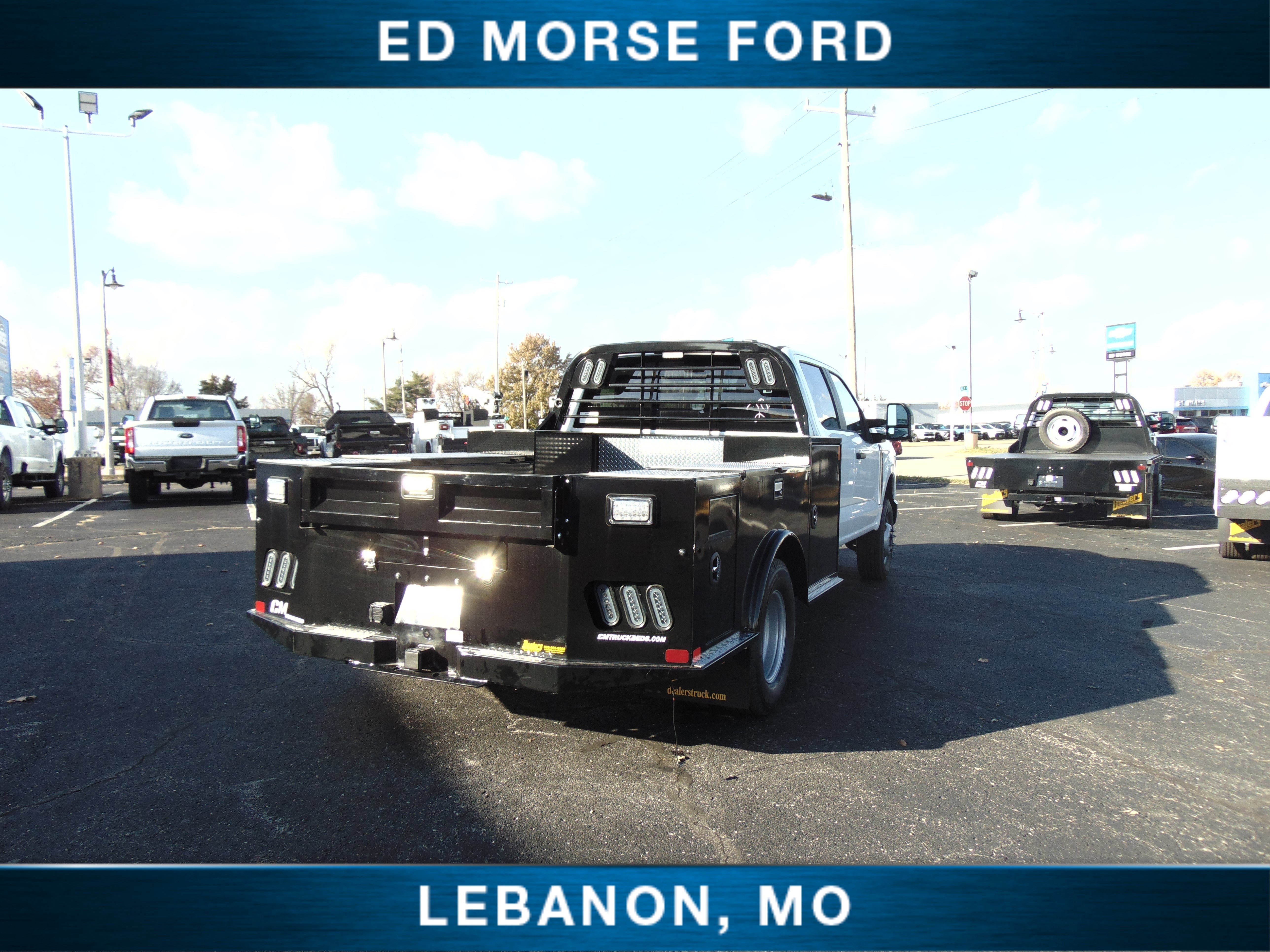 2026 Ford Super Duty F-350 DRW CM 9'4 Gooseneck Storage