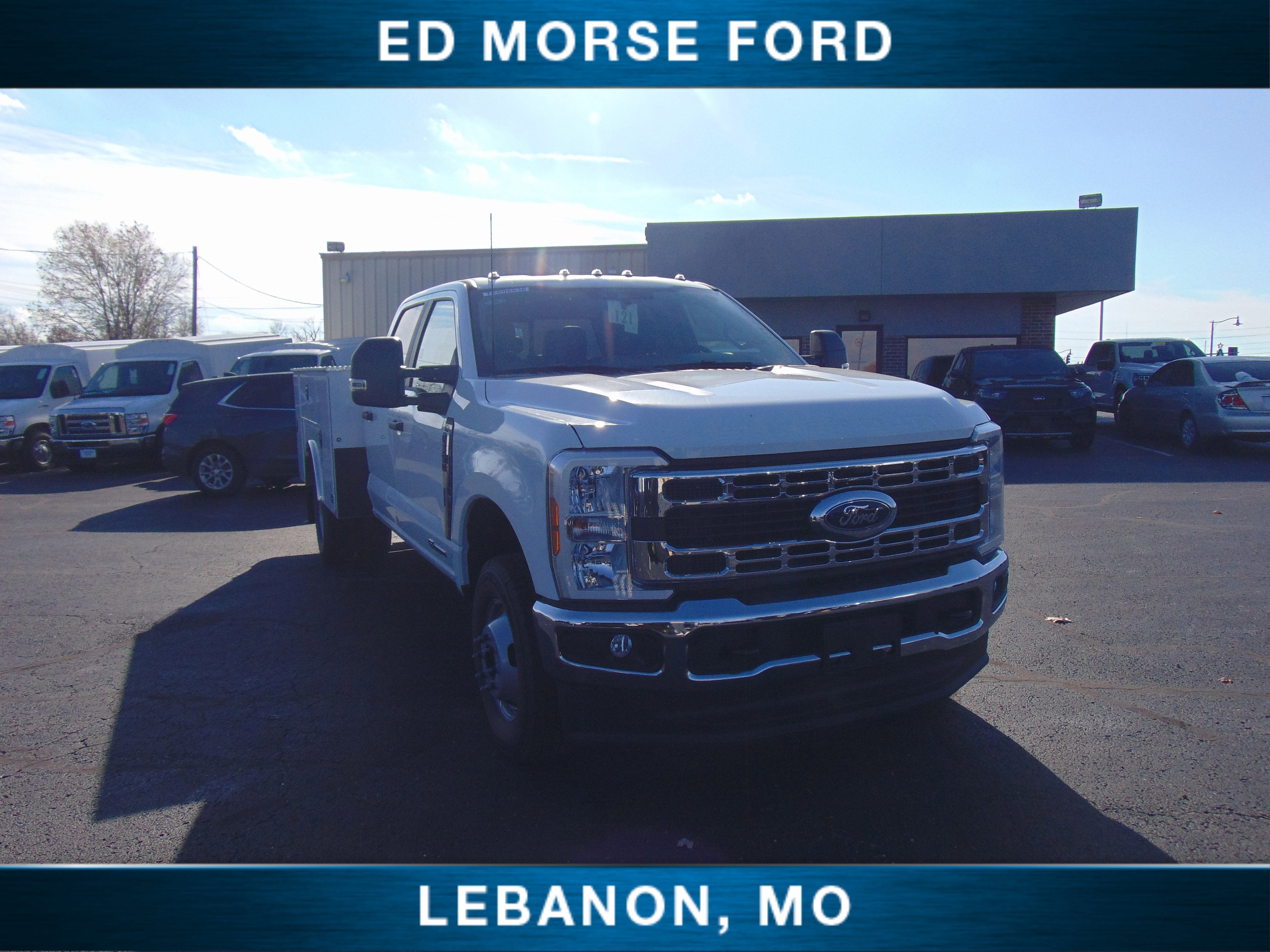 2026 Ford Super Duty F-350 DRW 9' CM Service Body