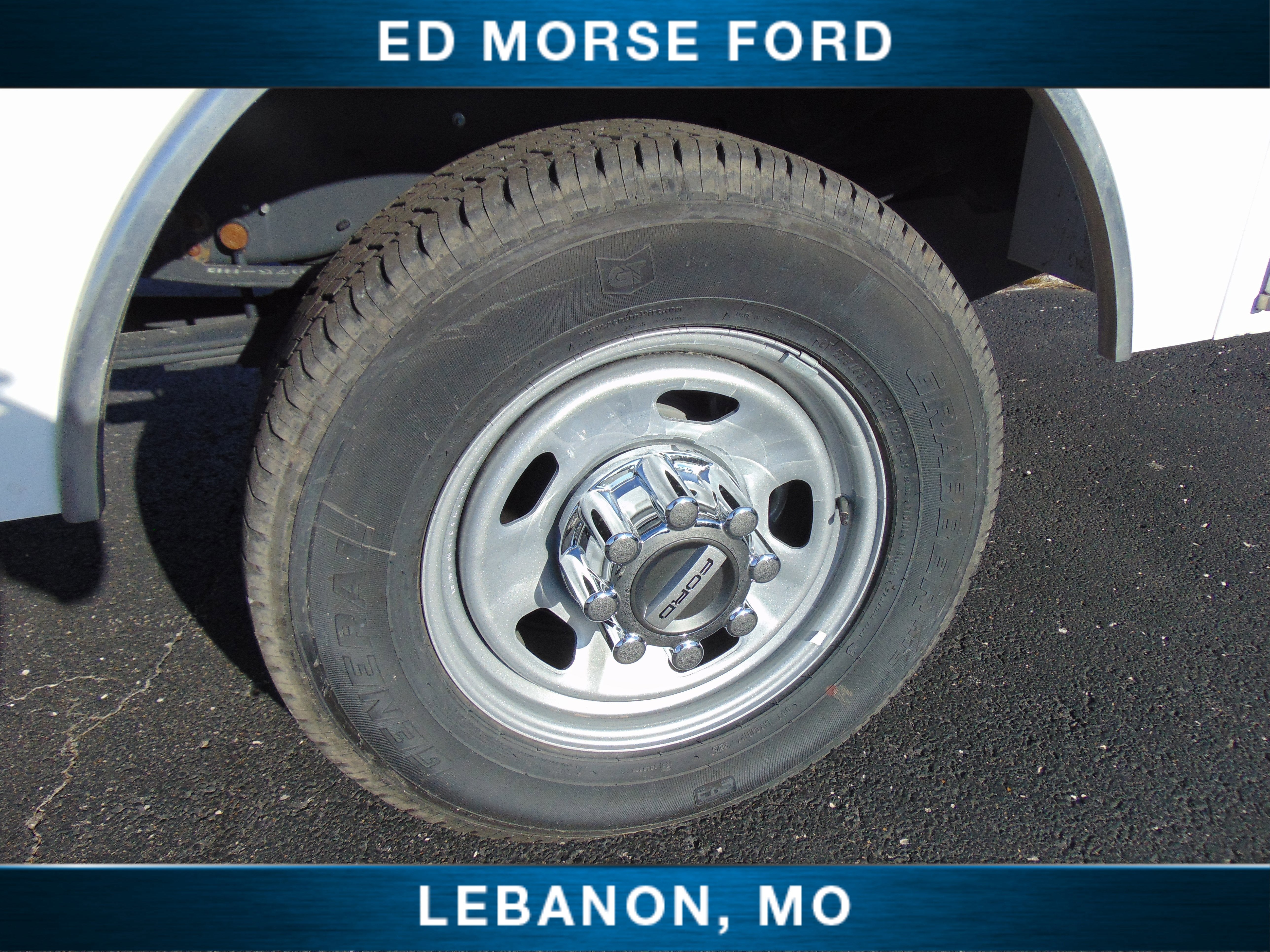 2025 Ford Super Duty F-350 SRW XL