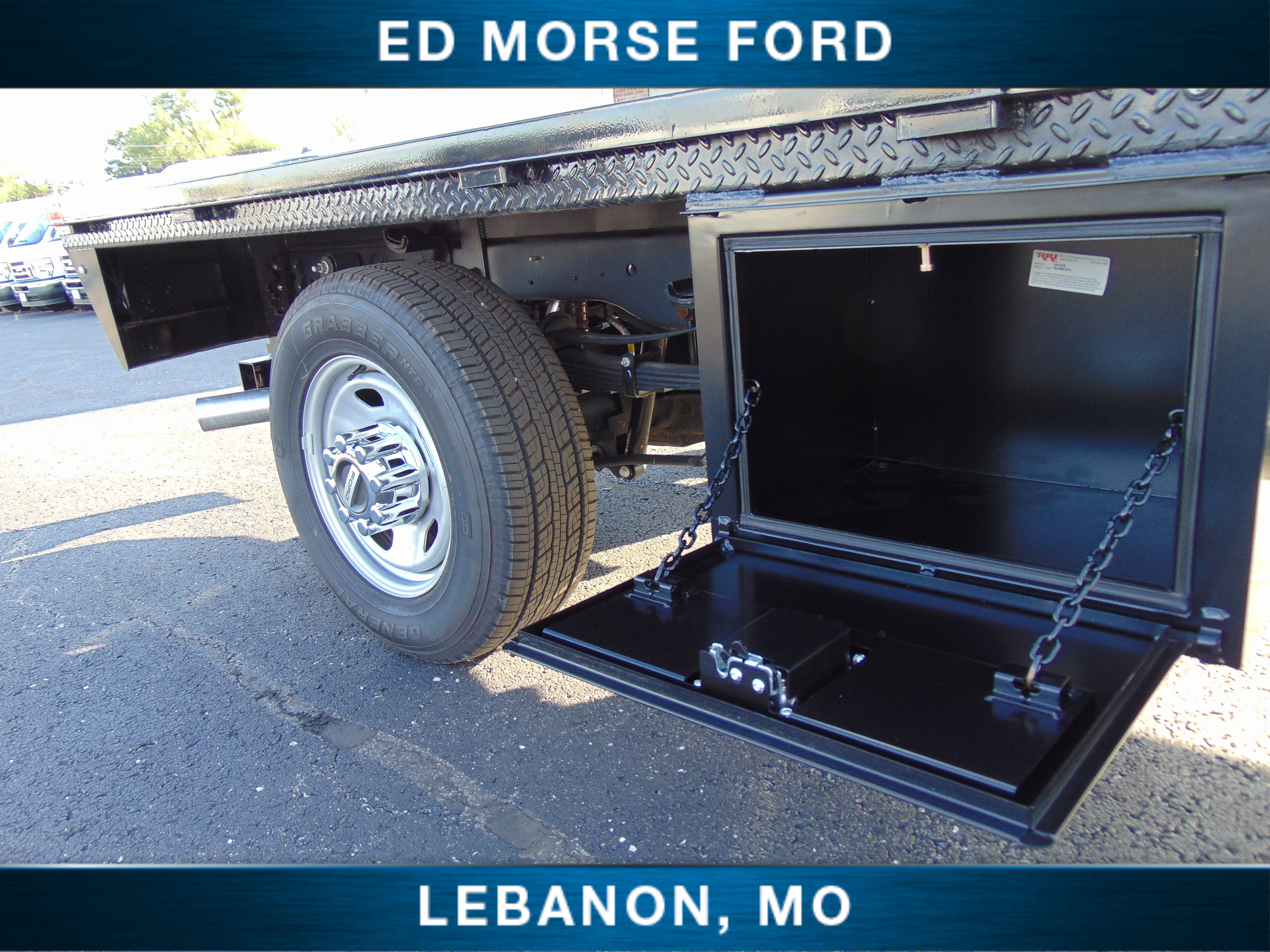 2025 Ford Super Duty F-350 SRW XL CM 9'4 Flatbed Gooseneck Body