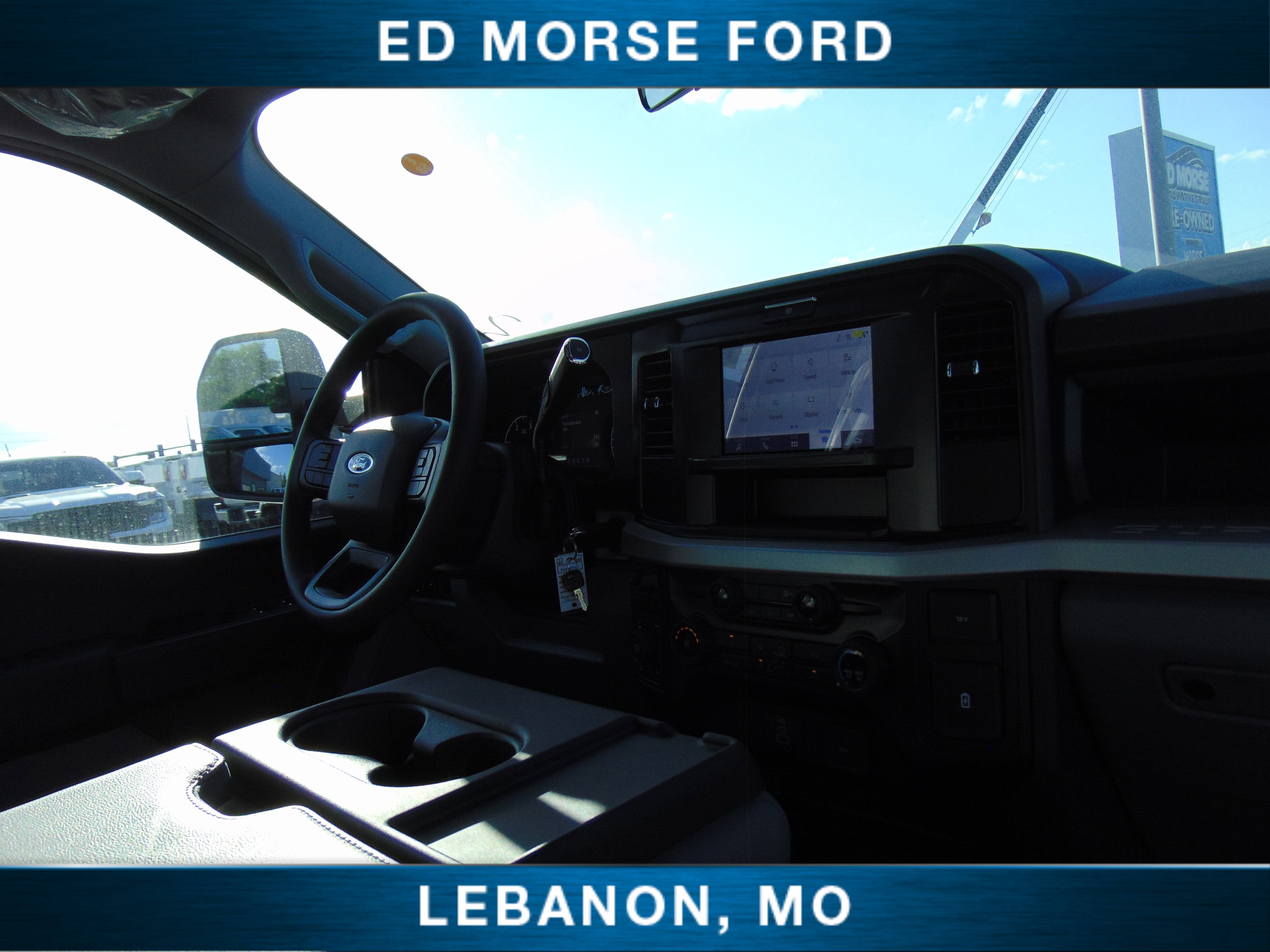 2025 Ford Super Duty F-350 SRW XL CM 9'4 Flatbed Gooseneck Body