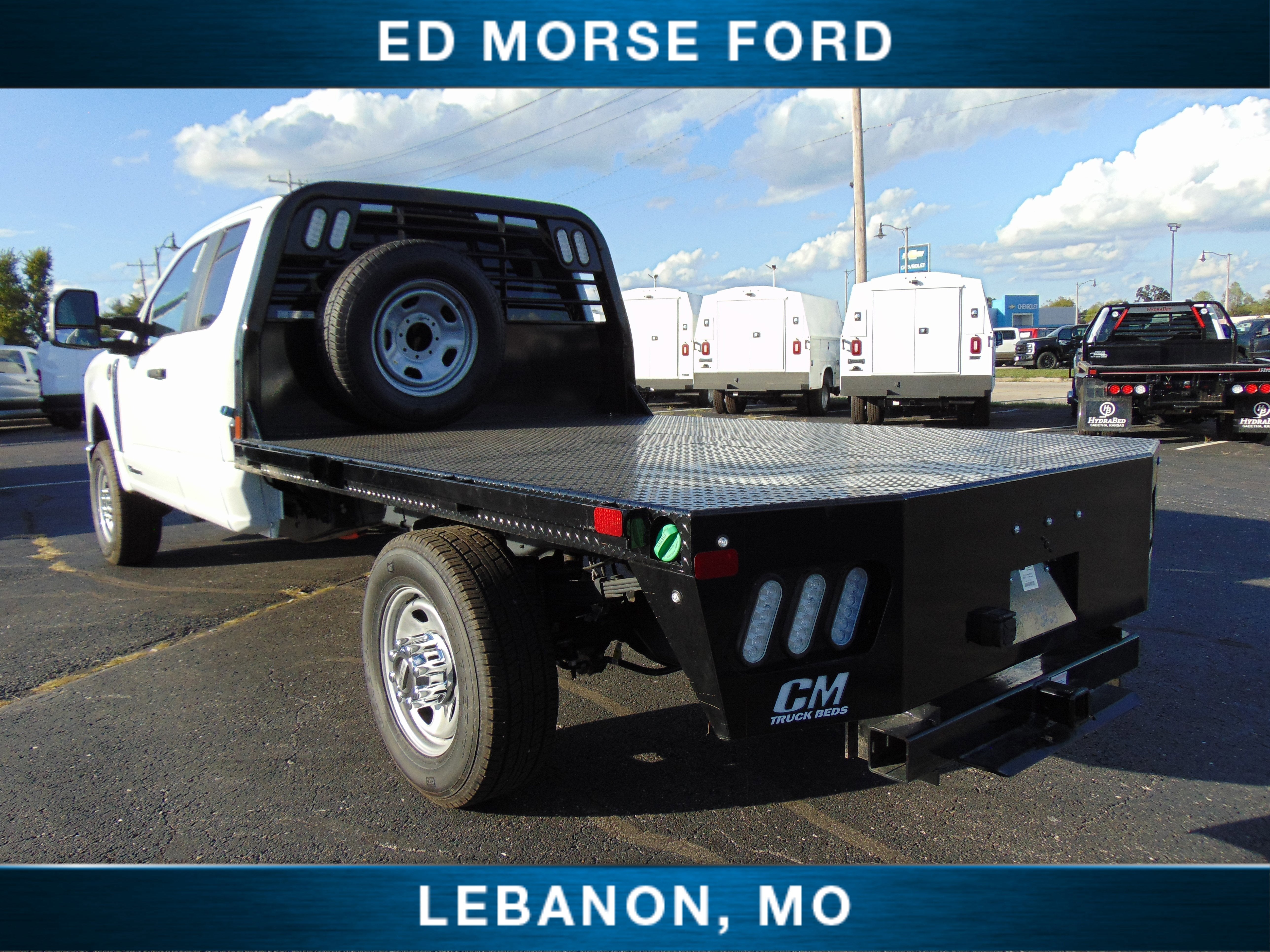 2025 Ford Super Duty F-350 SRW XL CM 9'4 Flatbed Gooseneck Body