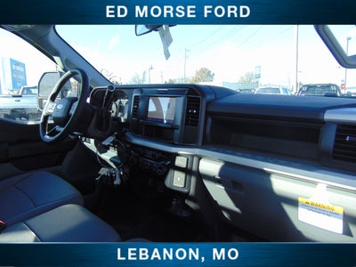 2025 Ford Super Duty F-550 DRW CM Flatbed Gooseneck