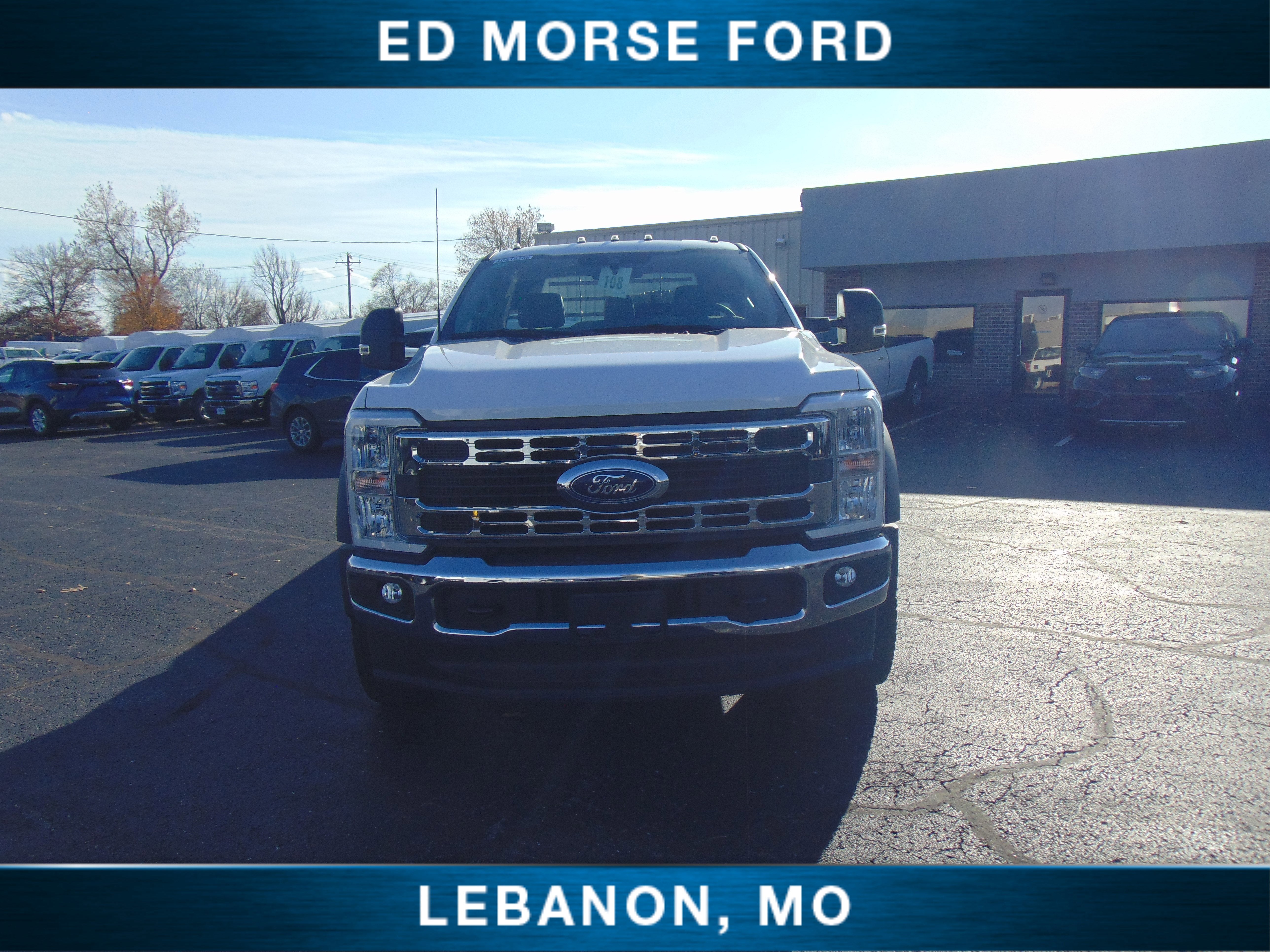 2025 Ford Super Duty F-550 DRW CM Flatbed Gooseneck