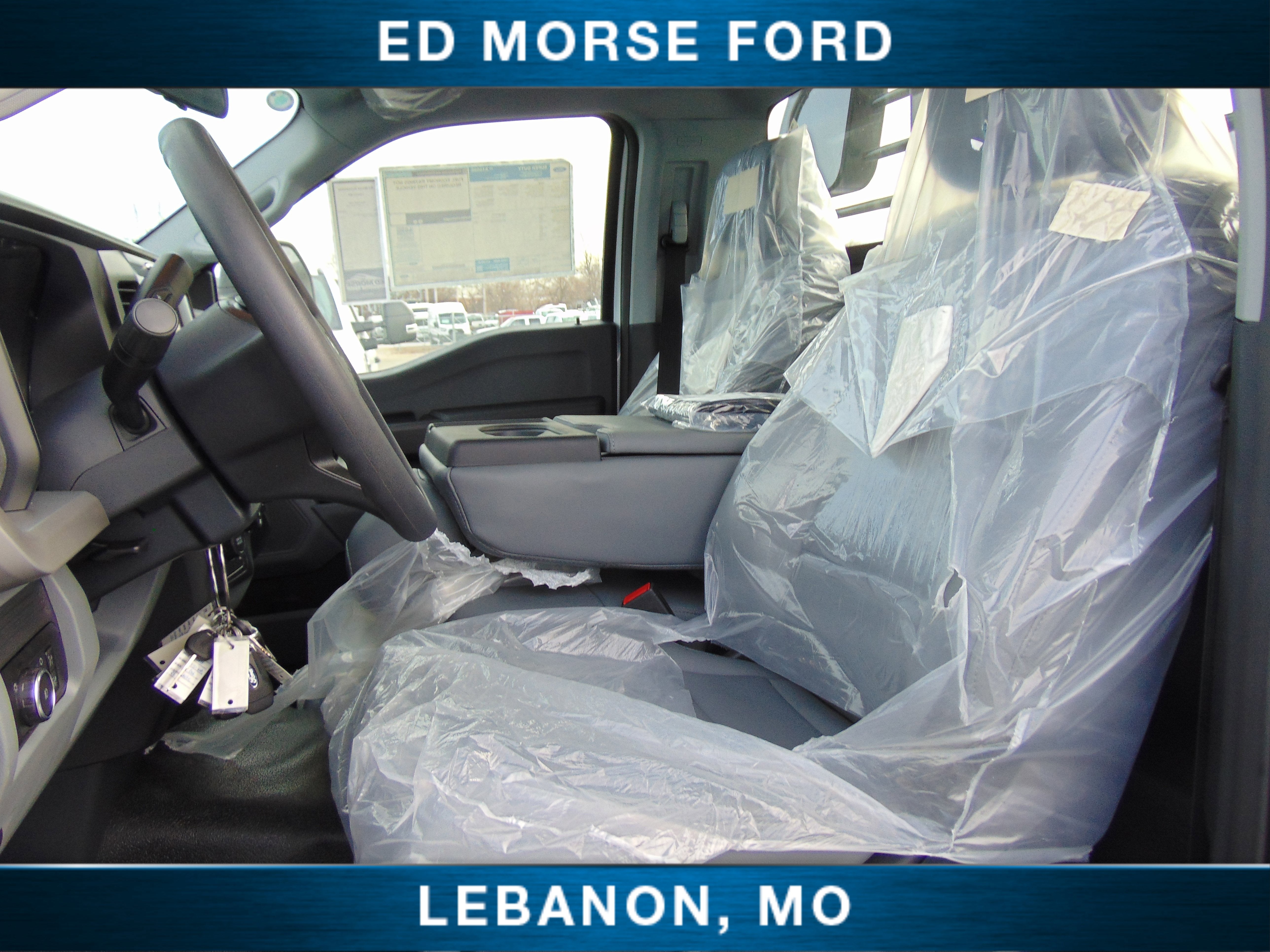 2025 Ford Super Duty F-550 DRW CM RD GOOSENECK FLATBED