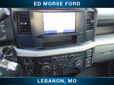 2025 Ford Super Duty F-550 DRW CM RD GOOSENECK FLATBED