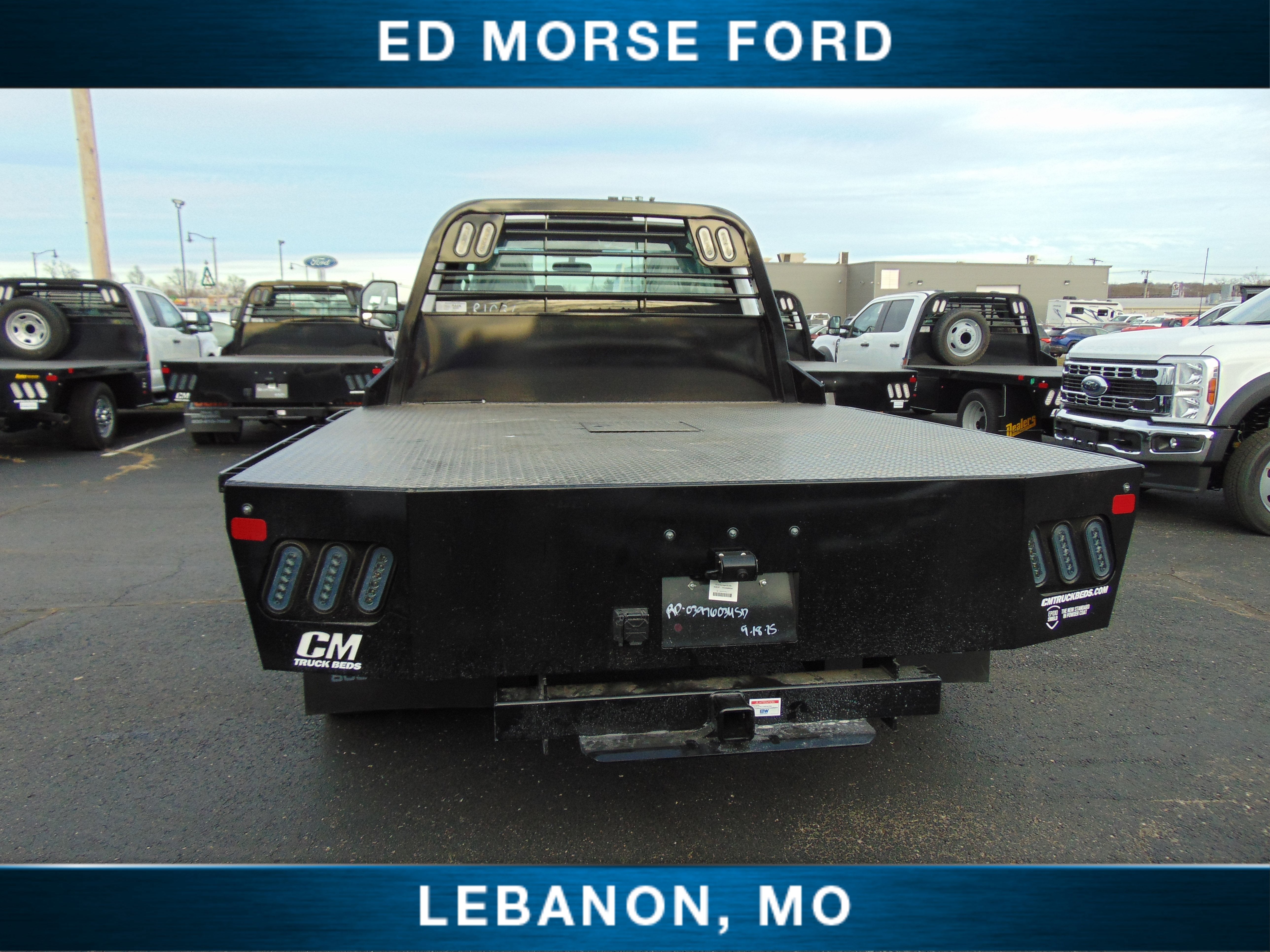 2025 Ford Super Duty F-550 DRW CM RD GOOSENECK FLATBED