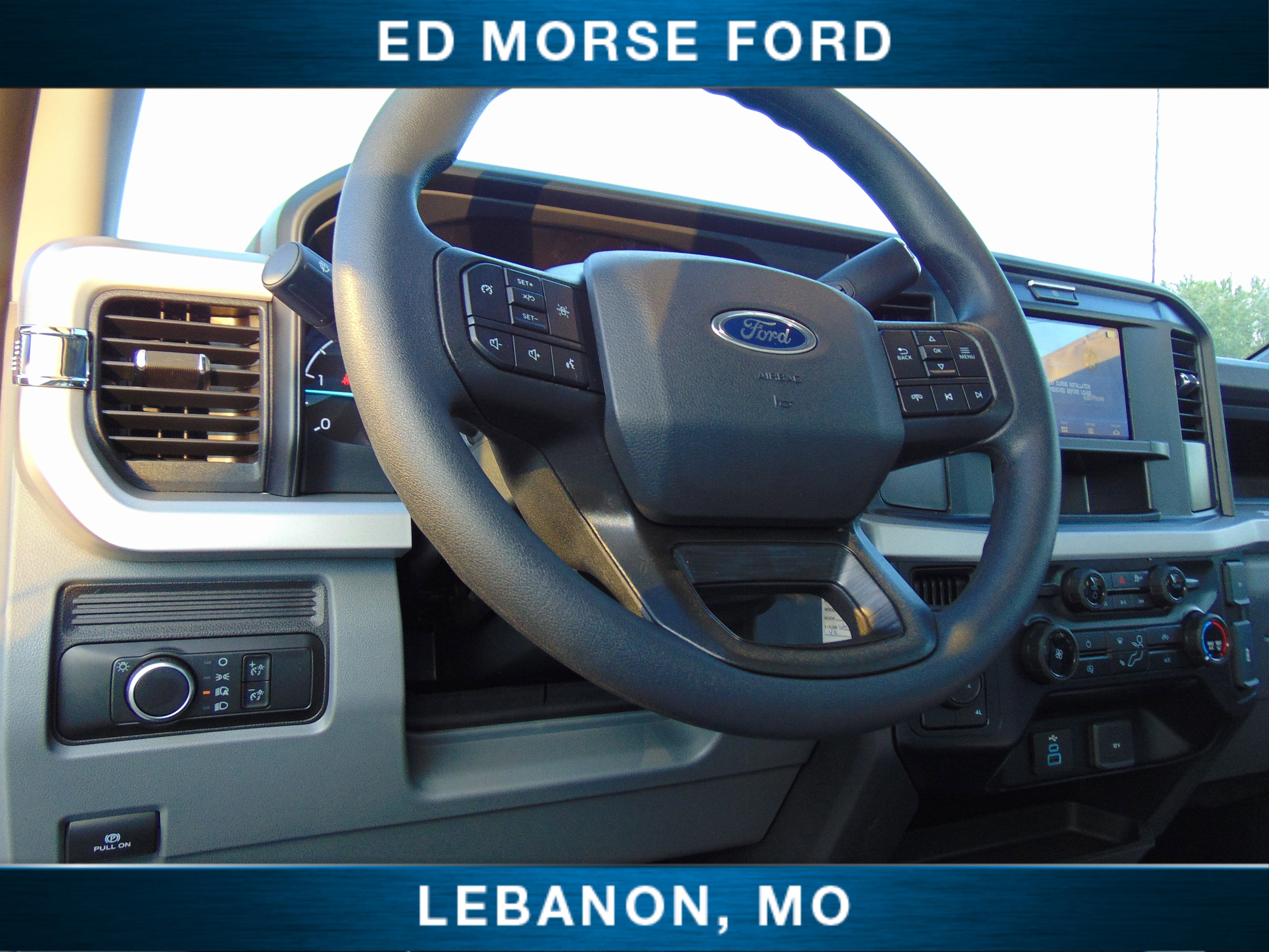 2026 Ford Super Duty F-550 DRW XL