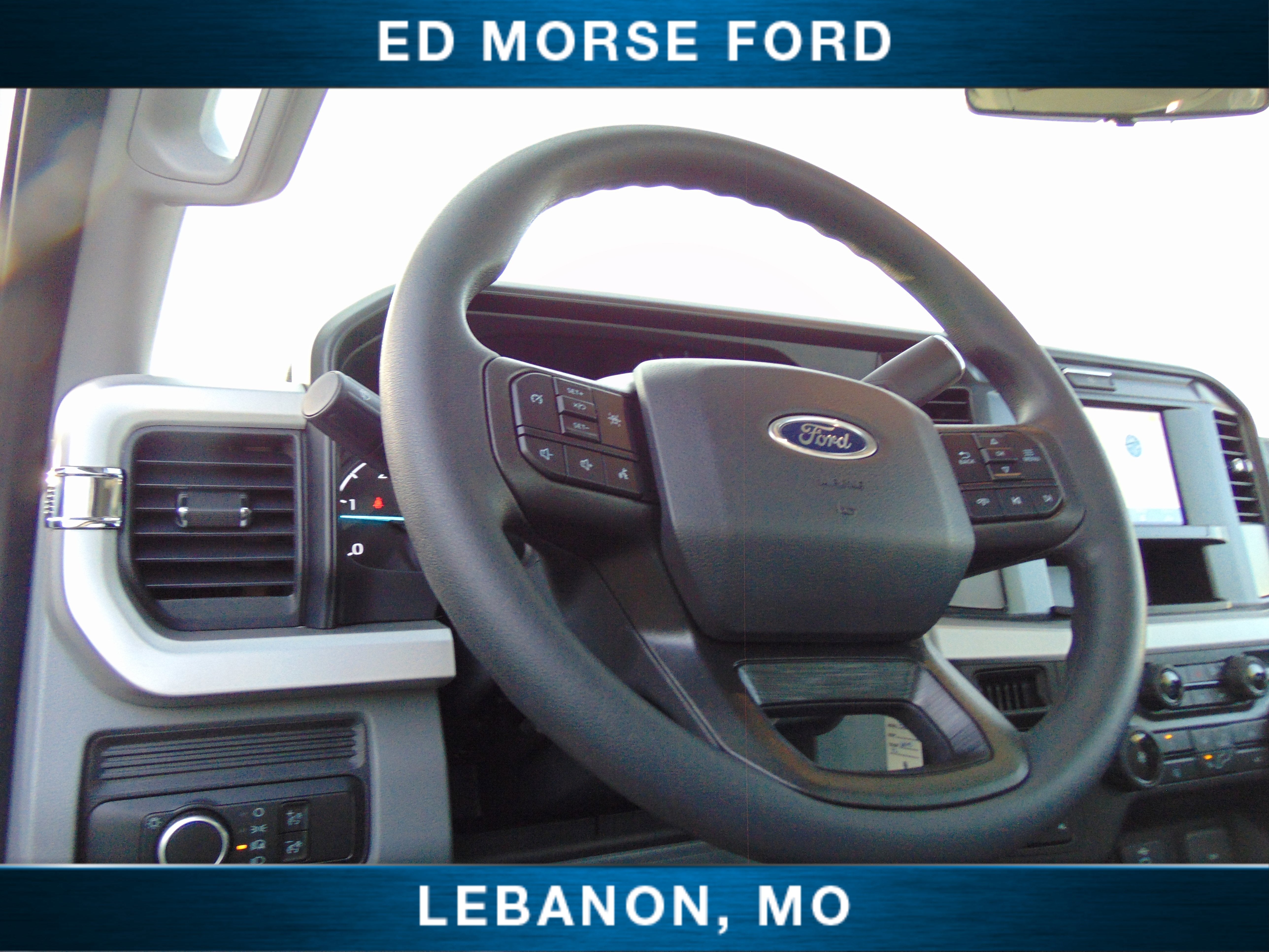 2026 Ford Super Duty F-550 DRW XL