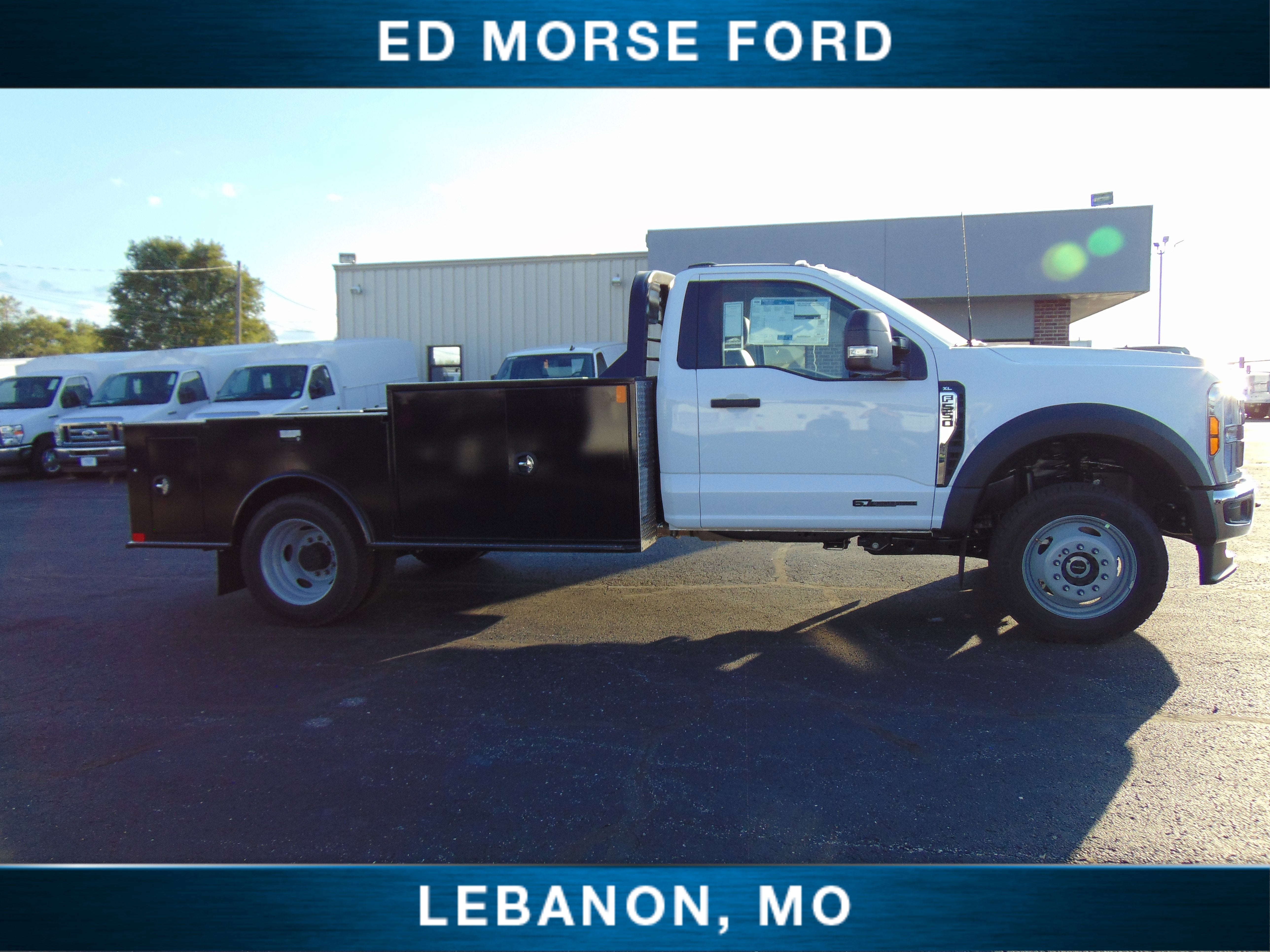 2025 Ford Super Duty F-550 DRW CM 11' TM Deluxe Gooseneck Service Body W/Ford ste