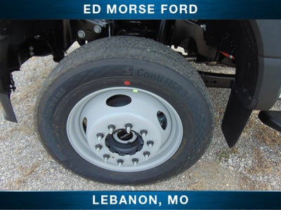 2026 Ford Super Duty F-550 DRW XL