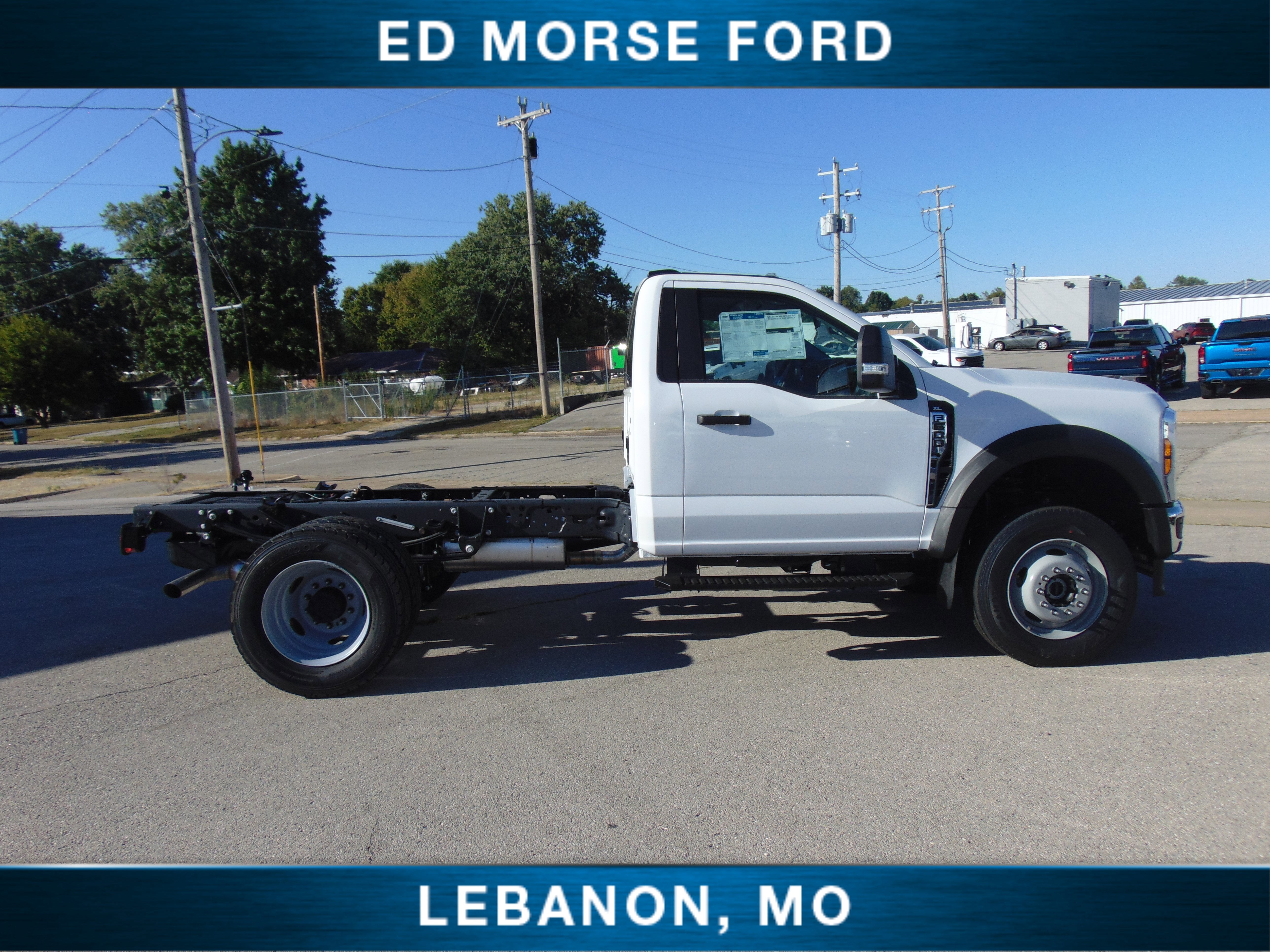 2025 Ford Super Duty F-600 DRW Knapheide PGTD 9' Gooseneck Platform