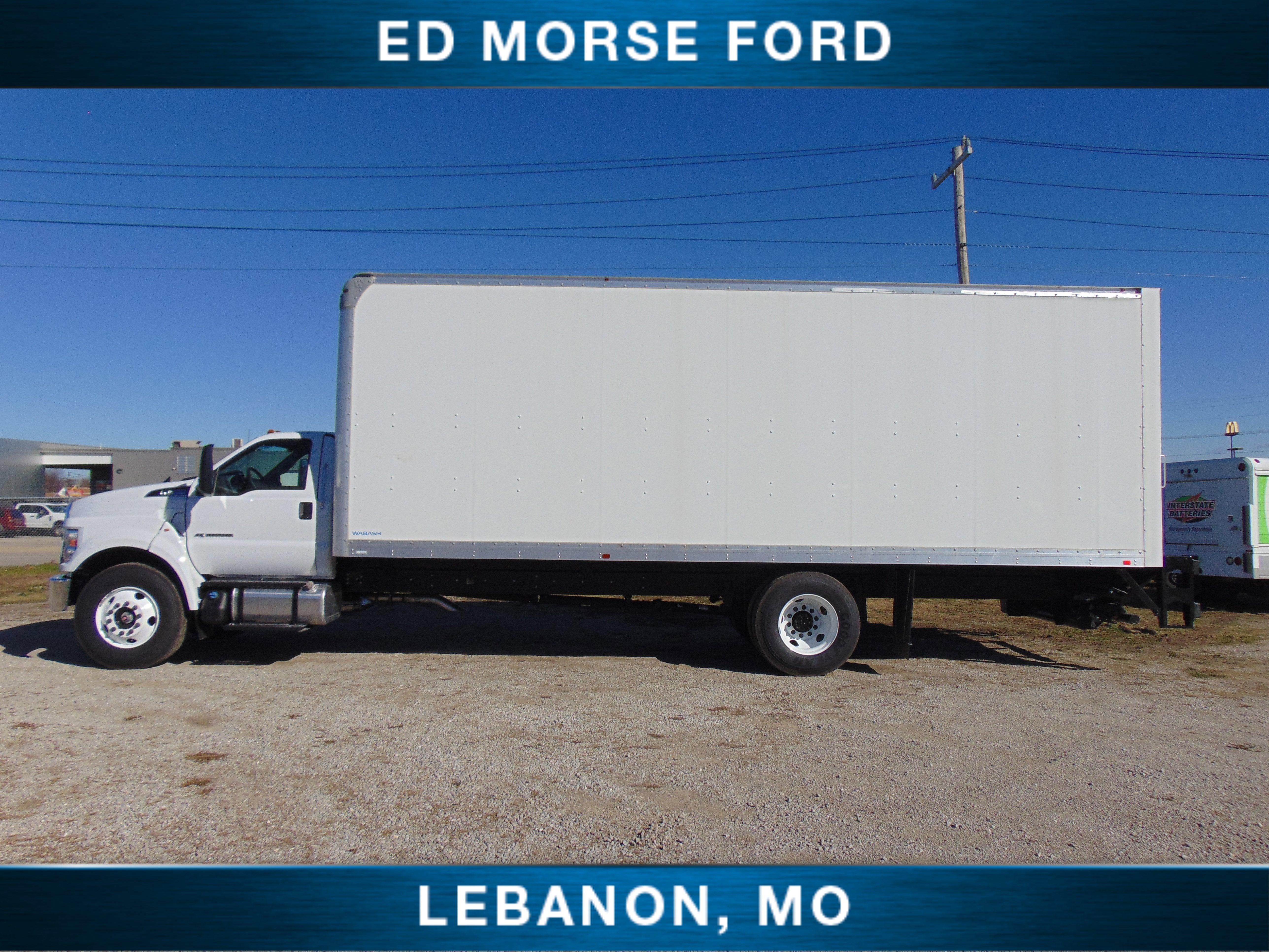 2026 Ford F-650SD Wabash 26' Box w/tuck under lift