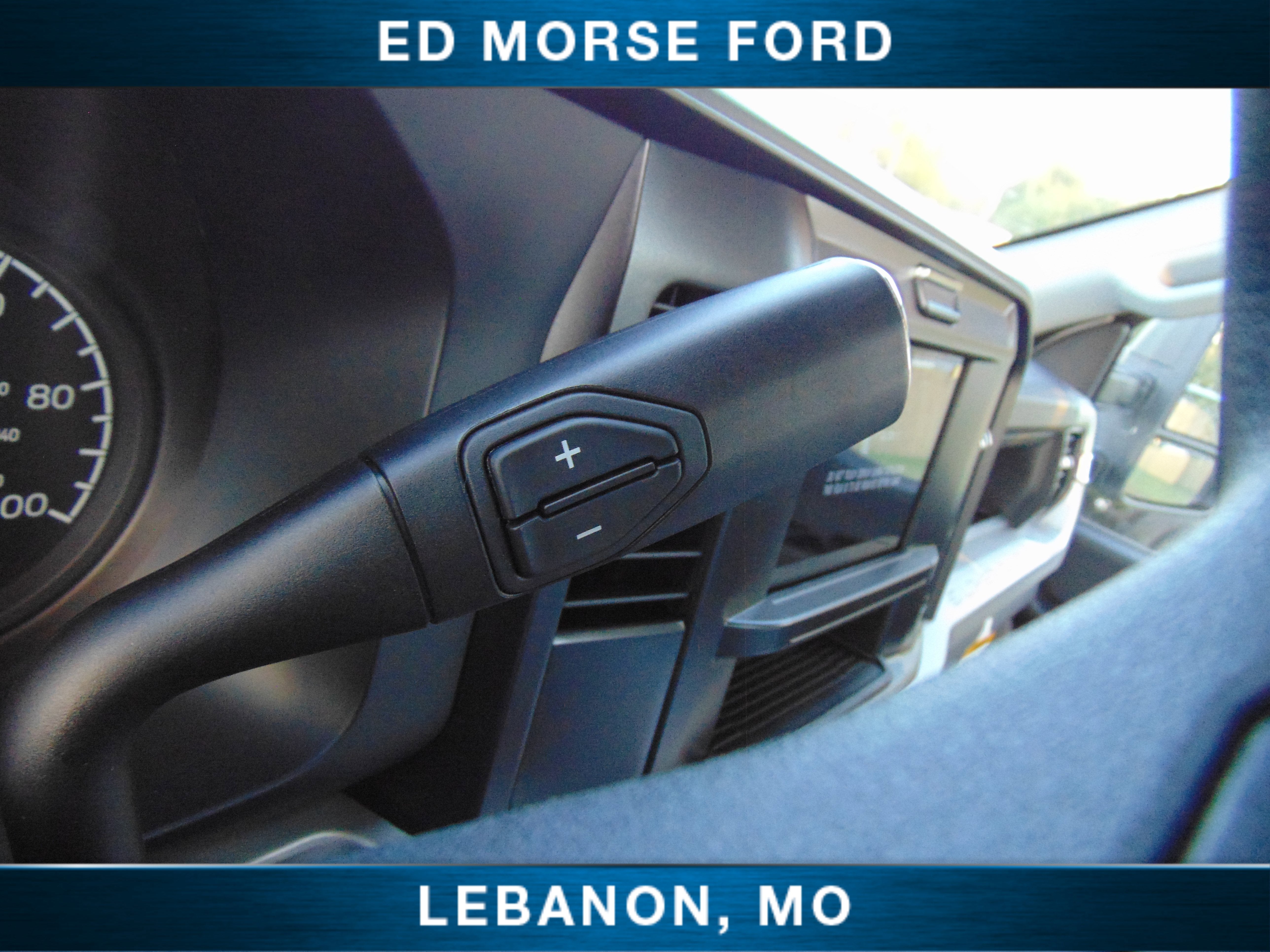 2026 Ford Super Duty F-350 DRW XL chassis