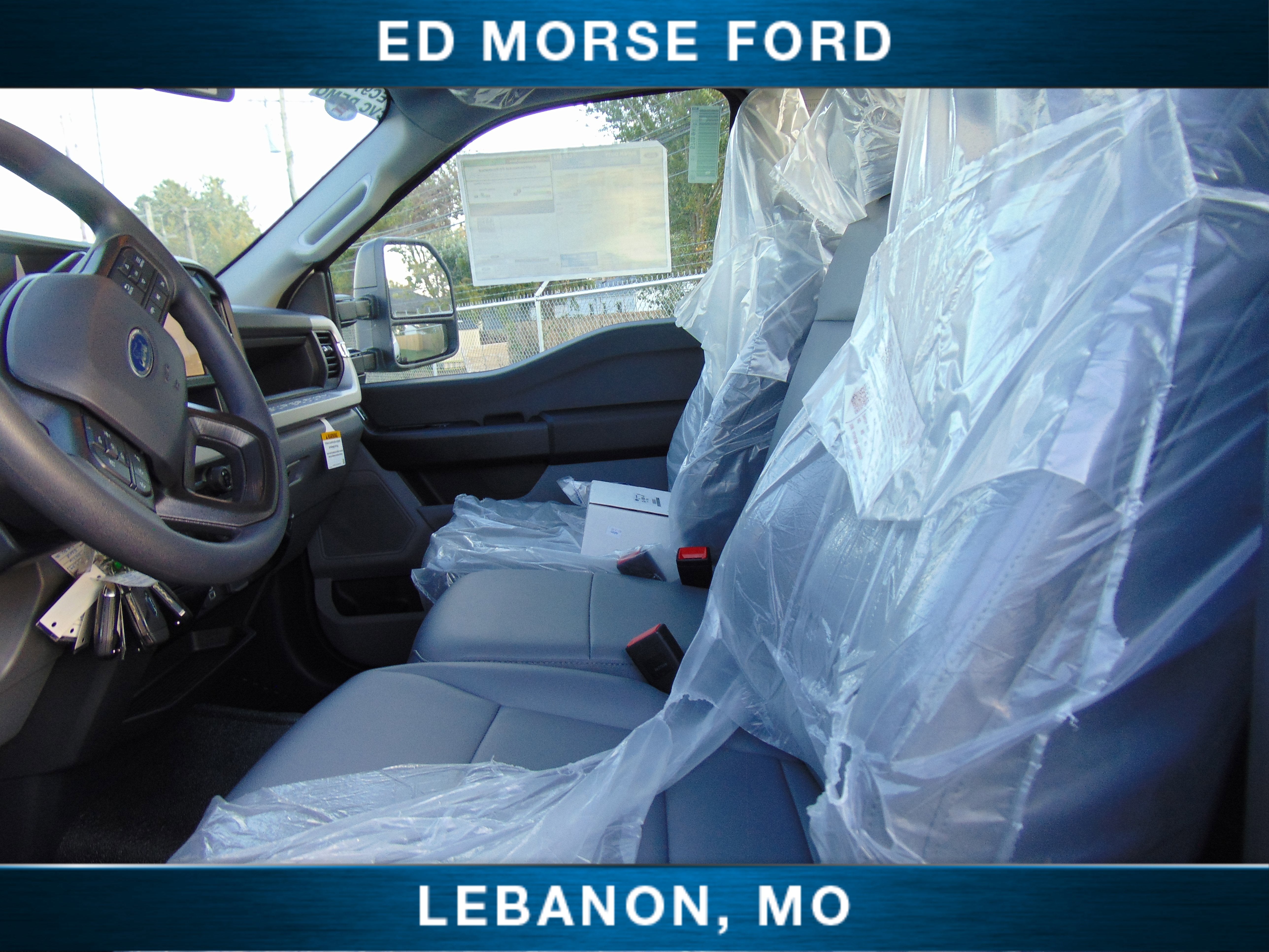 2026 Ford Super Duty F-350 DRW XL chassis