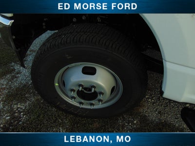 2026 Ford Super Duty F-350 DRW XL chassis