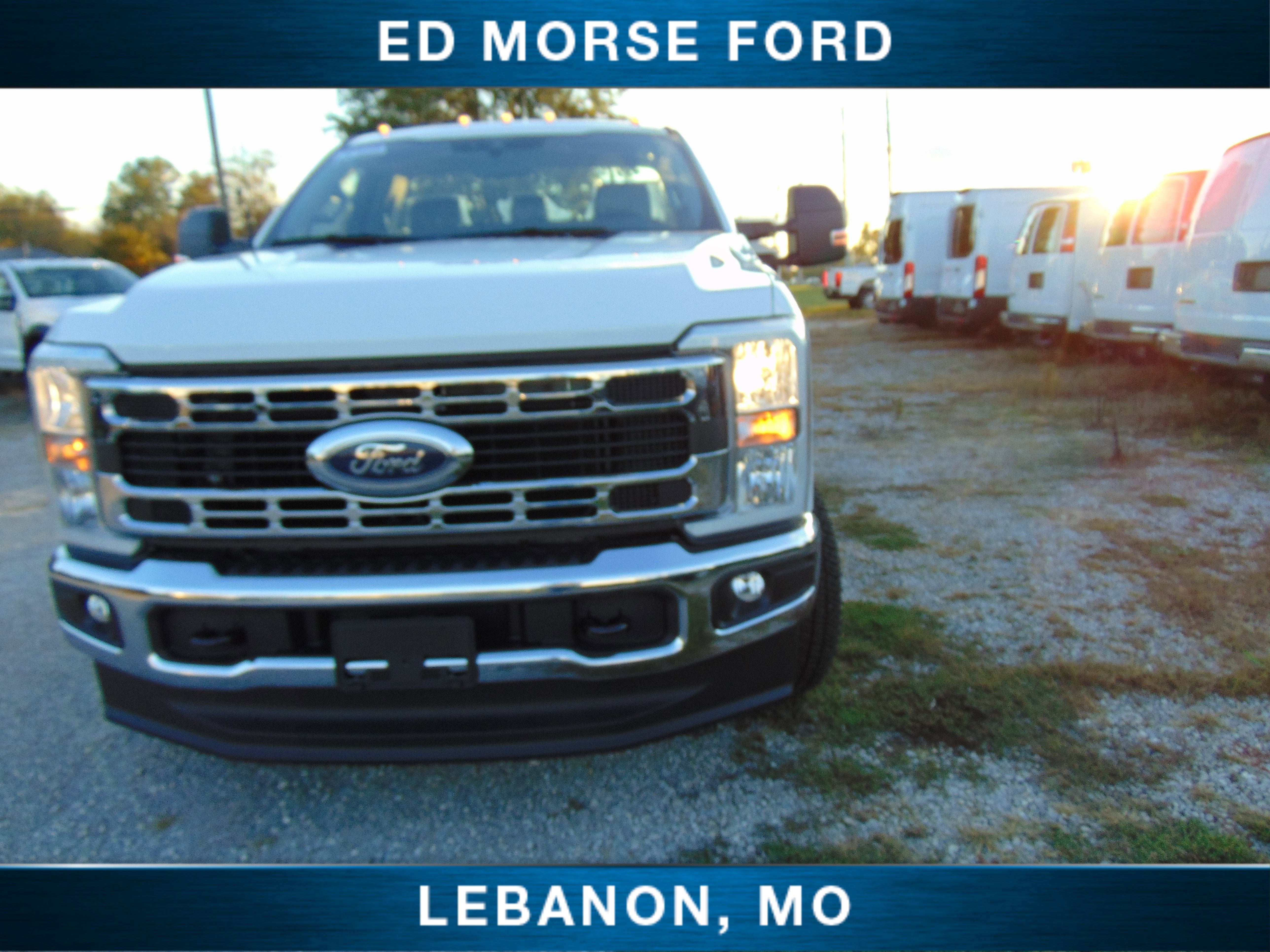 2026 Ford Super Duty F-350 DRW XL chassis