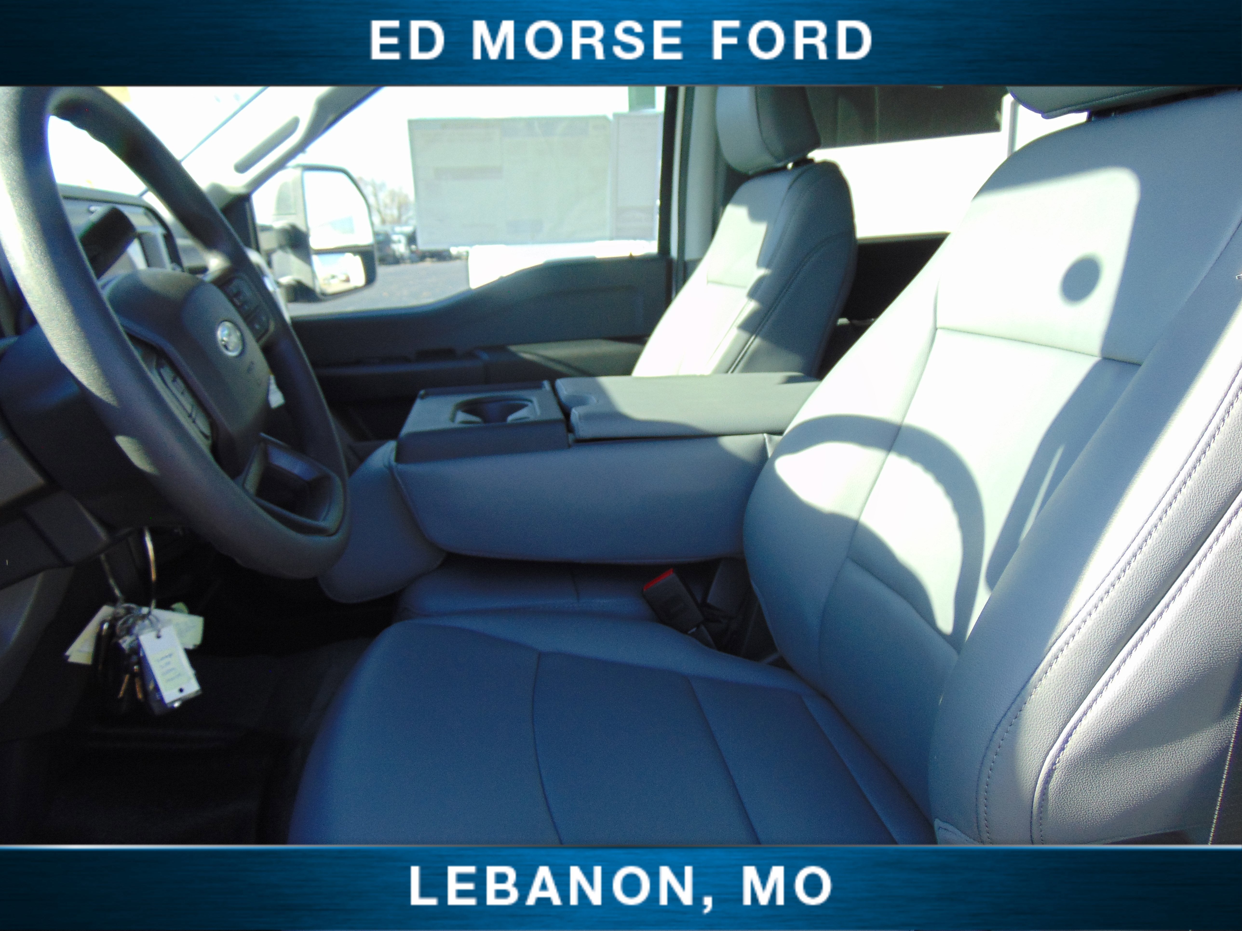 2026 Ford Super Duty F-550 DRW CM Flatbed Gooseneck