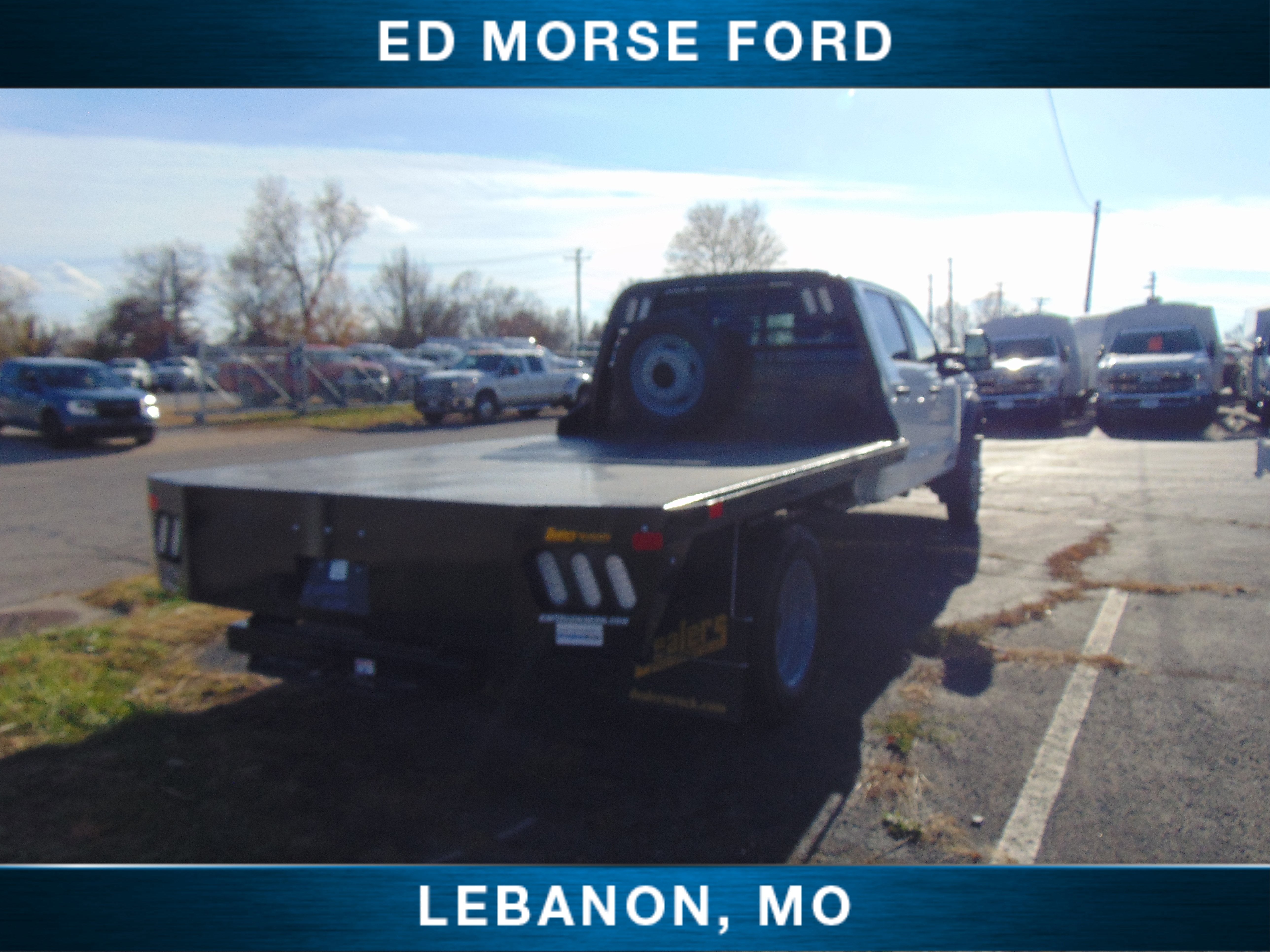 2026 Ford Super Duty F-550 DRW CM Flatbed Gooseneck