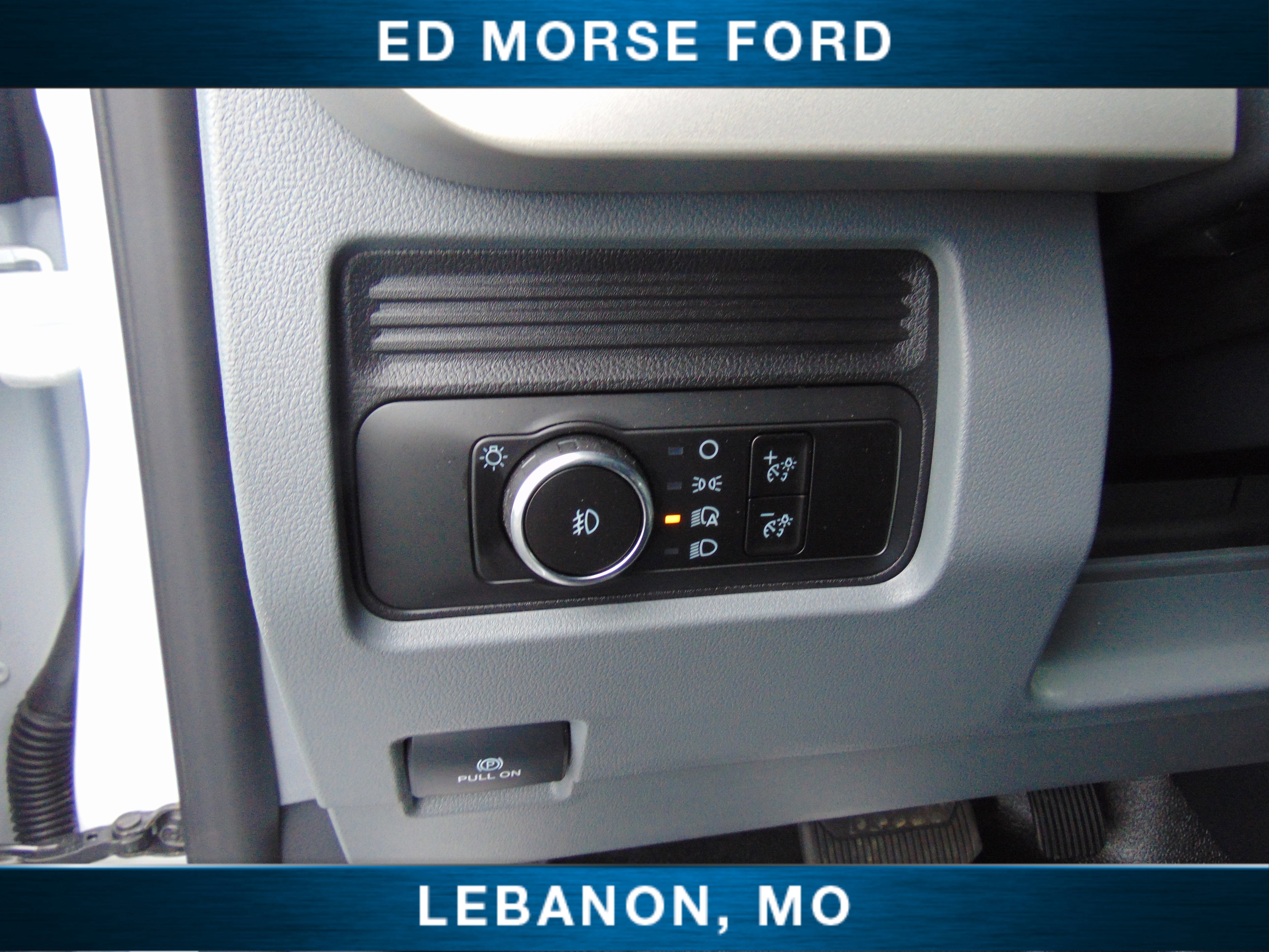 2026 Ford Super Duty F-550 DRW CM 11' Dropside Dump body