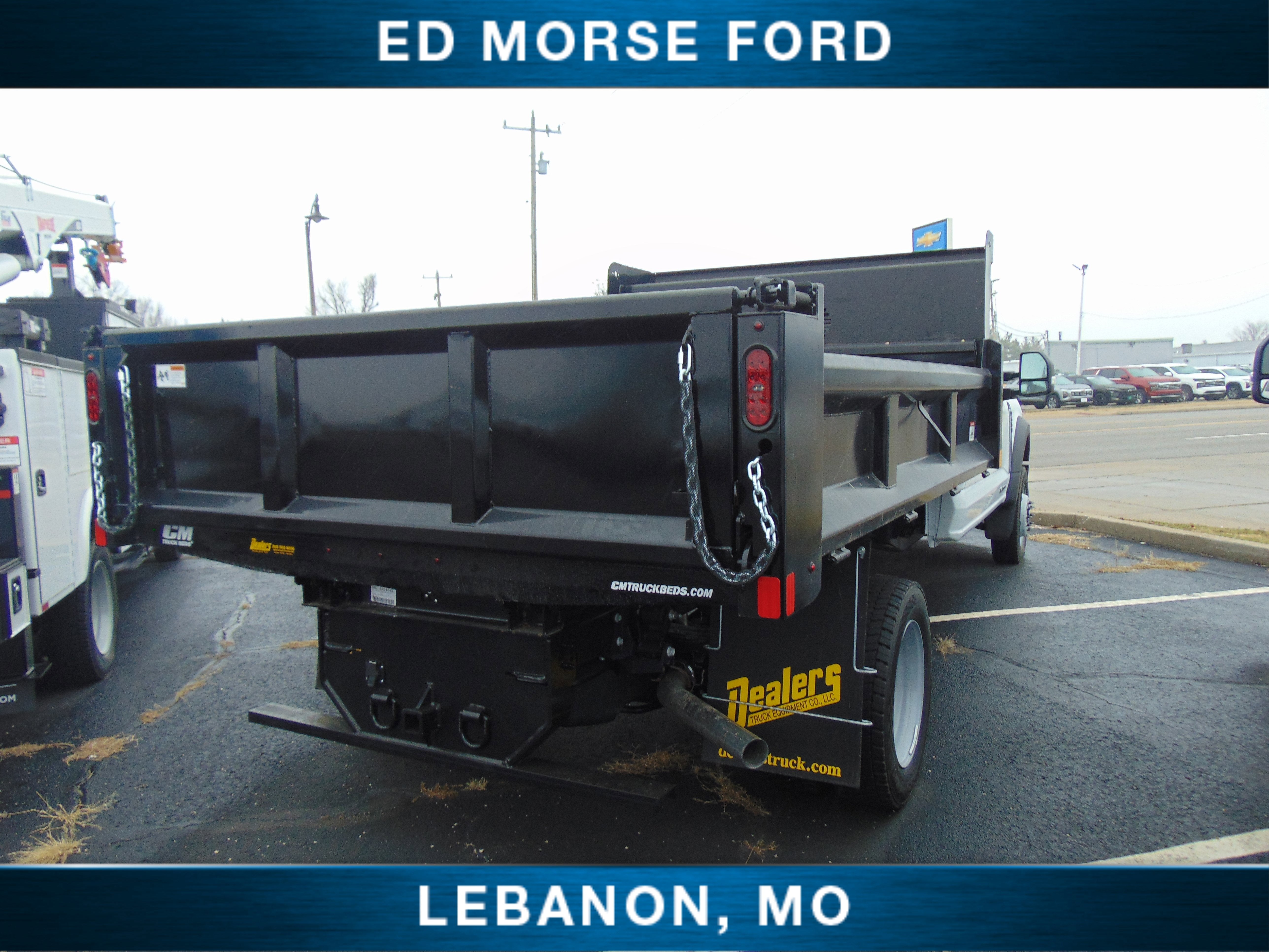 2026 Ford Super Duty F-550 DRW CM 11' Dropside Dump body