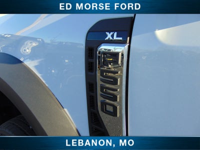 2025 Ford Super Duty F-550 DRW CM Gooseneck Flatbed