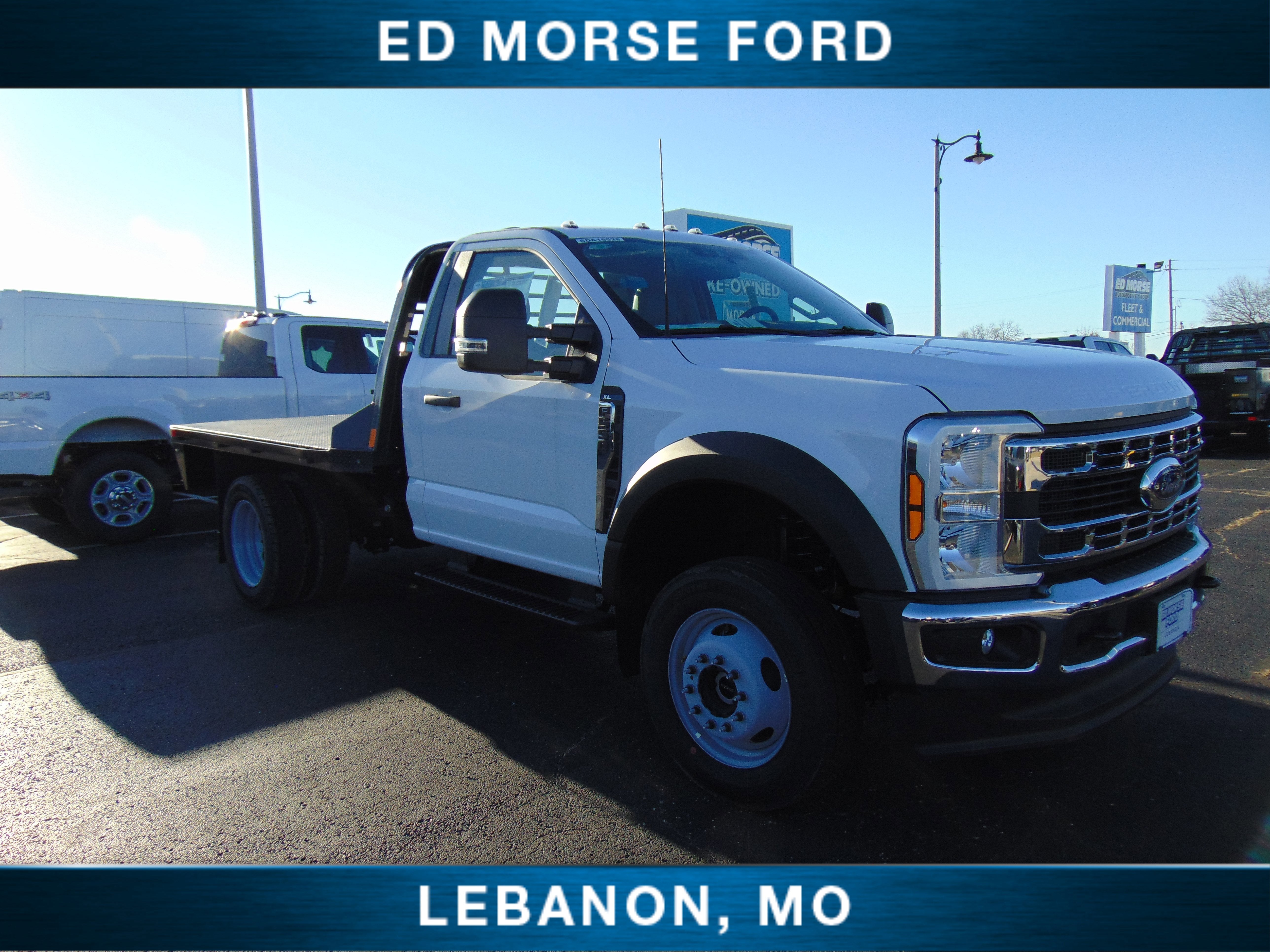 2025 Ford Super Duty F-550 DRW CM Gooseneck Flatbed