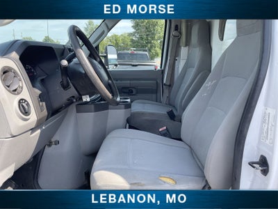 2016 Ford Econoline Commercial Cutaway Base