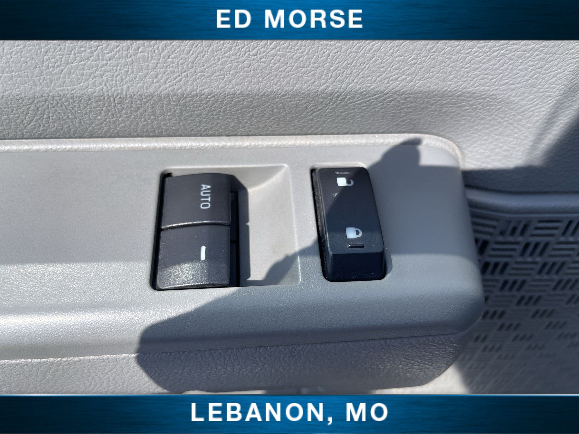 2016 Ford Econoline Commercial Cutaway Base