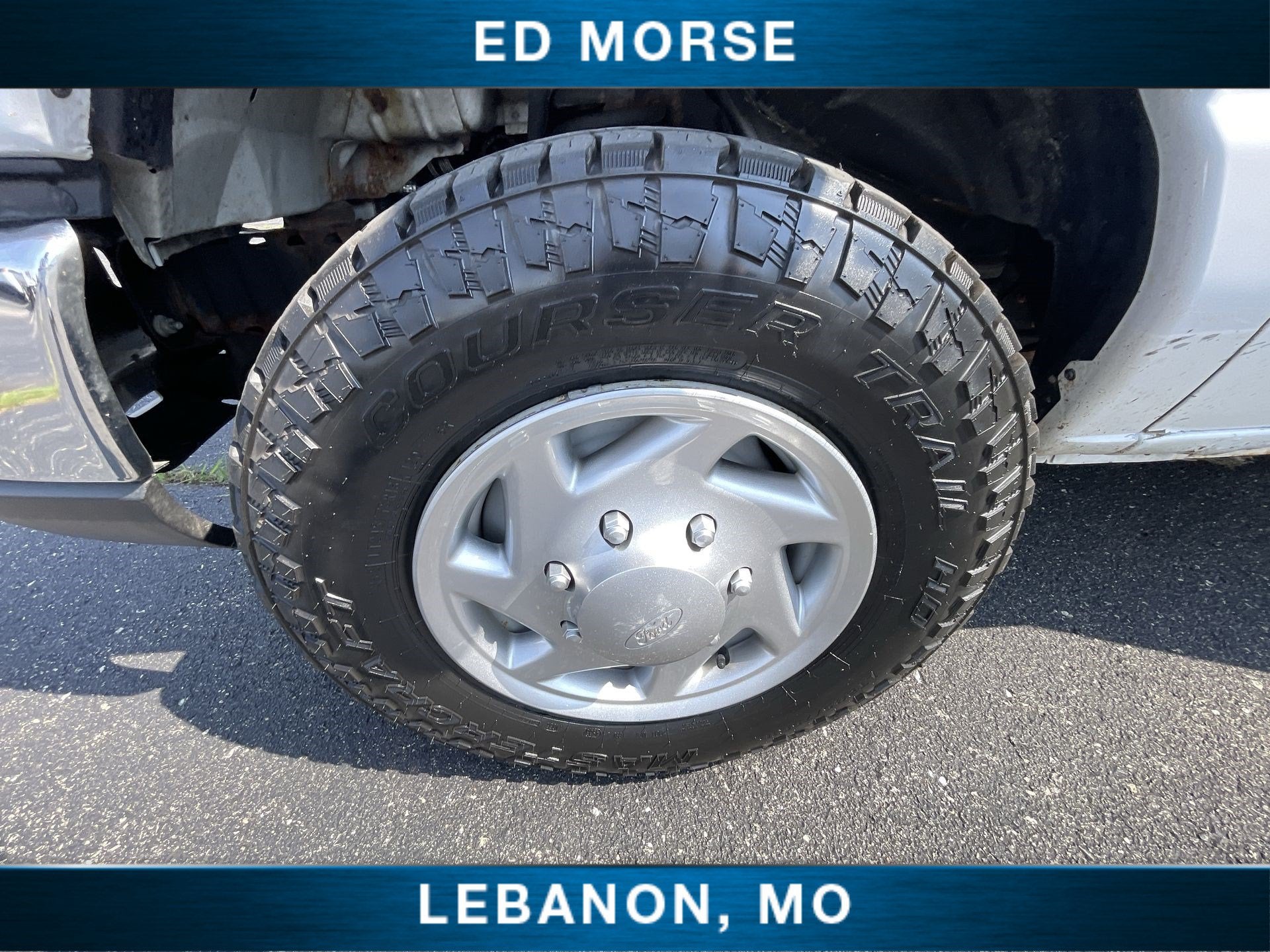 2016 Ford Econoline Commercial Cutaway Base