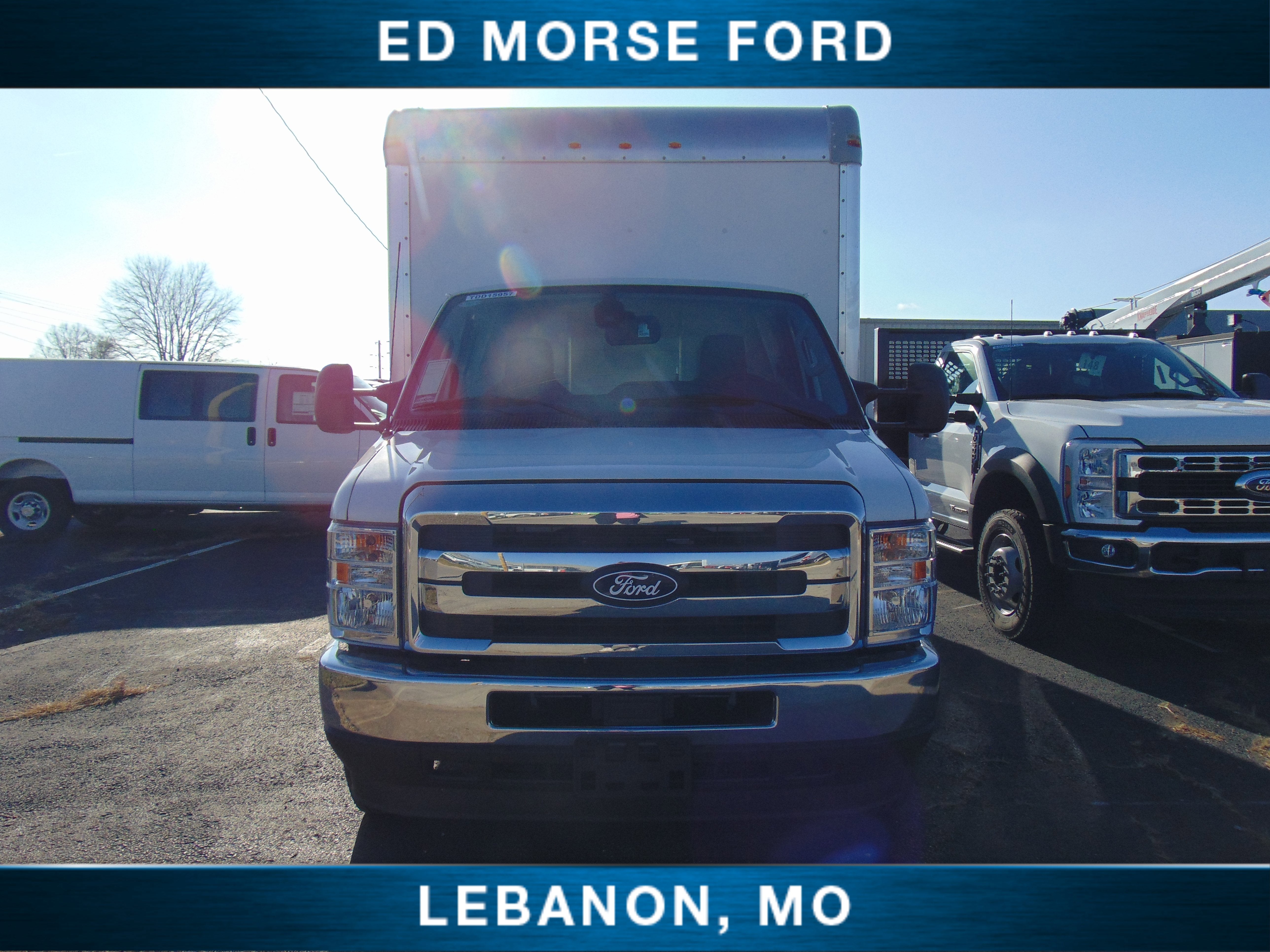 2026 Ford E-Series Cutaway Base