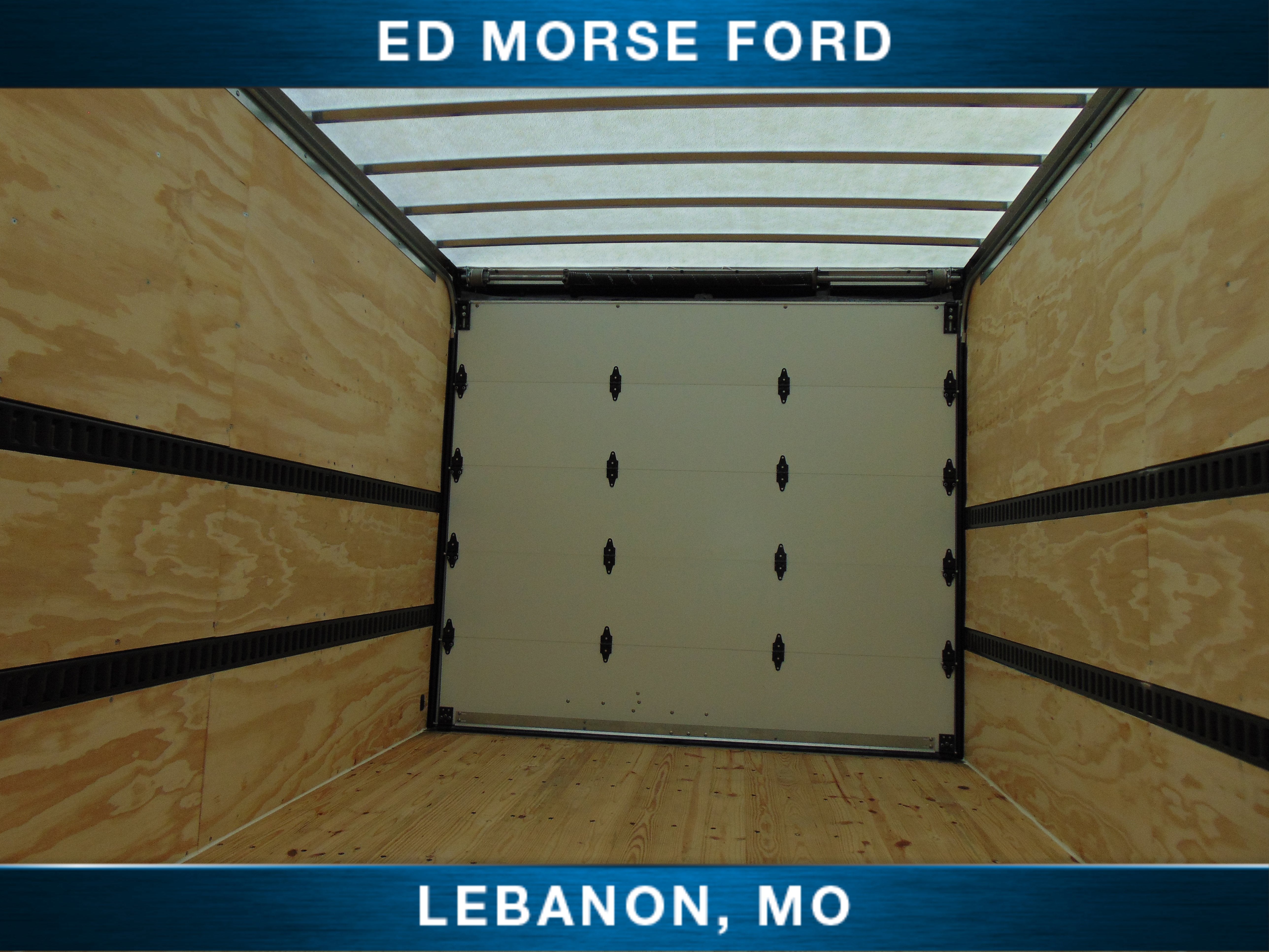 2026 Ford E-Series Cutaway Base