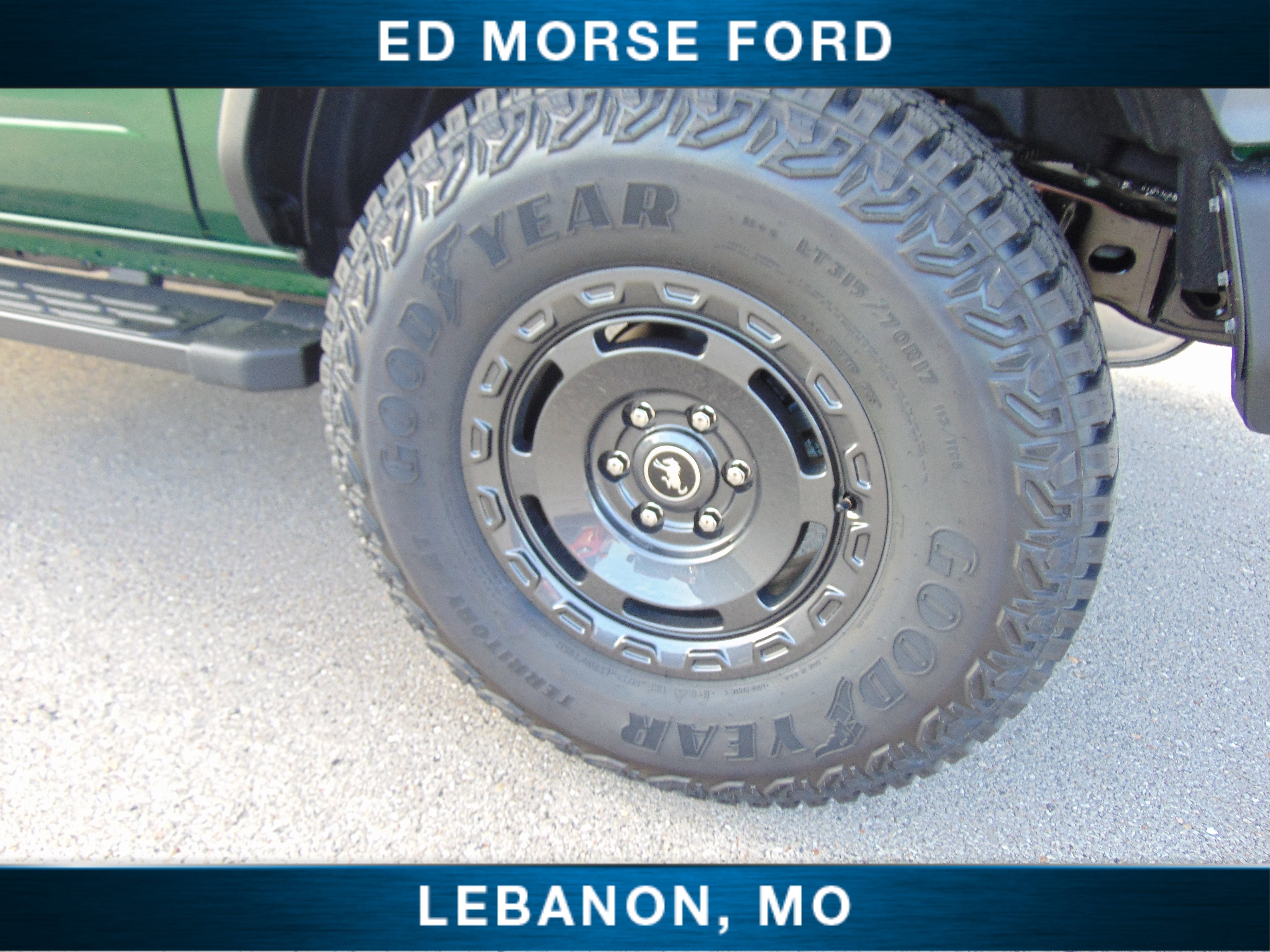 2025 Ford Bronco Base