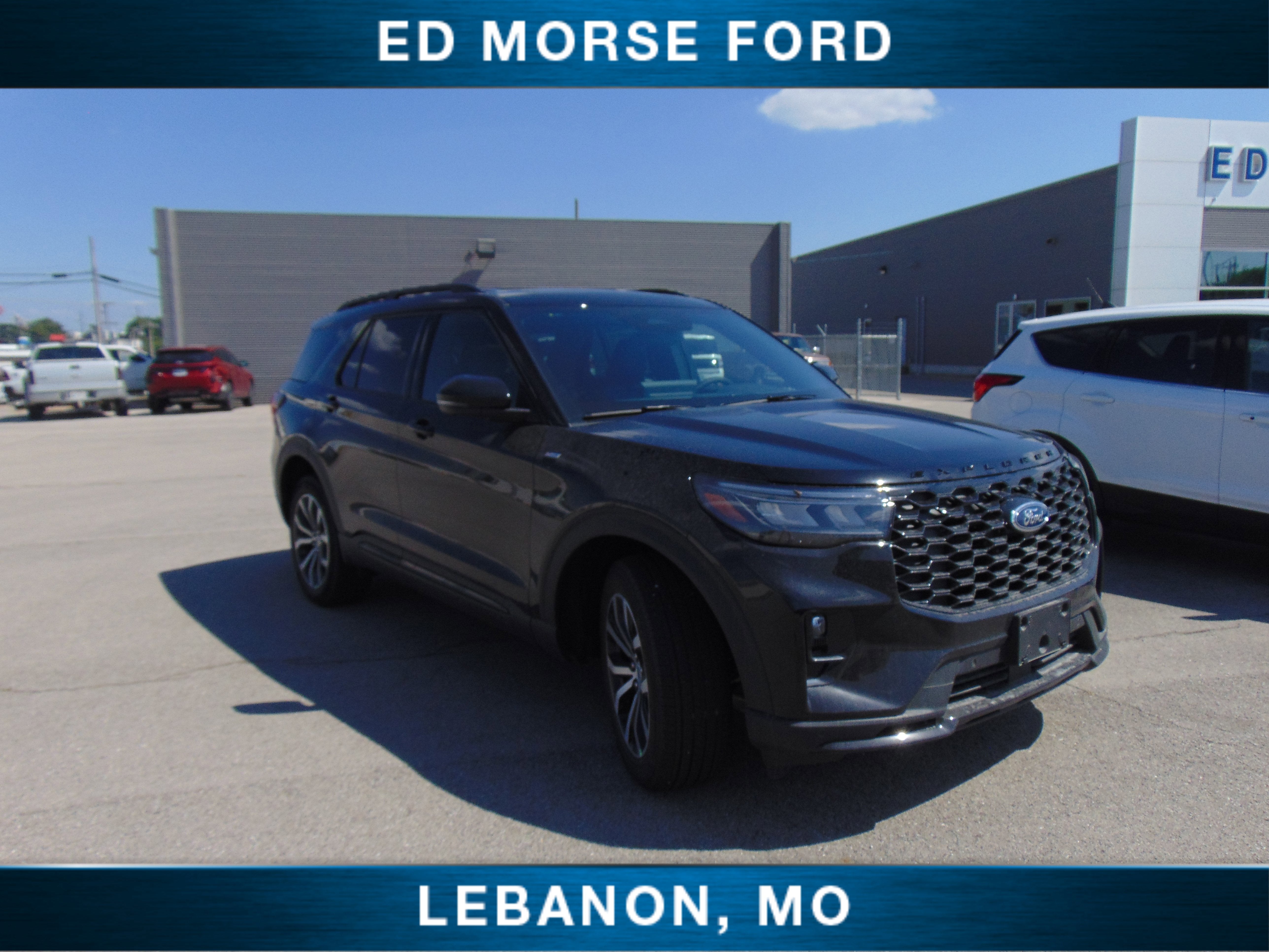 2025 Ford Explorer ST-Line