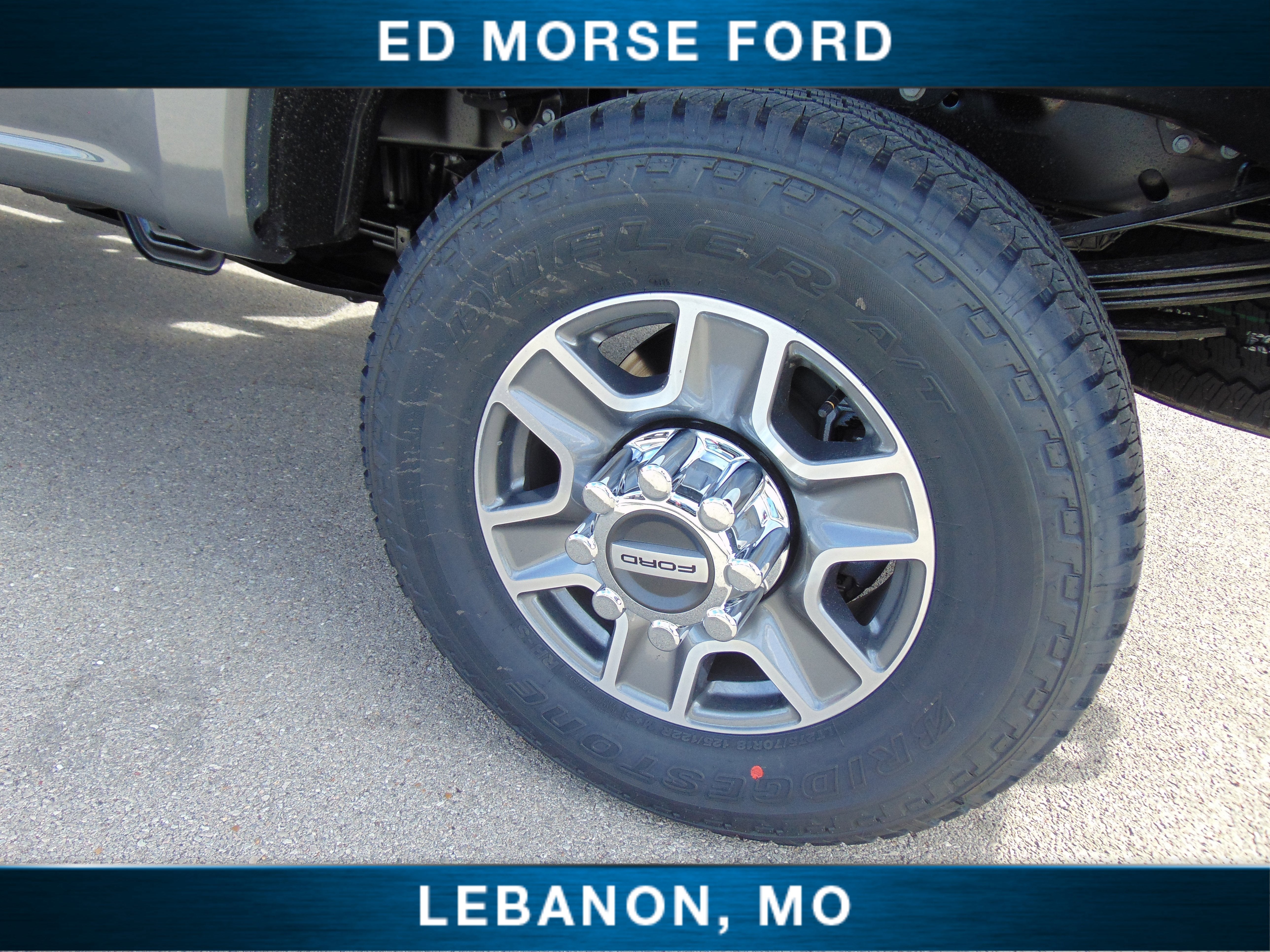 2026 Ford Super Duty F-350 SRW LARIAT