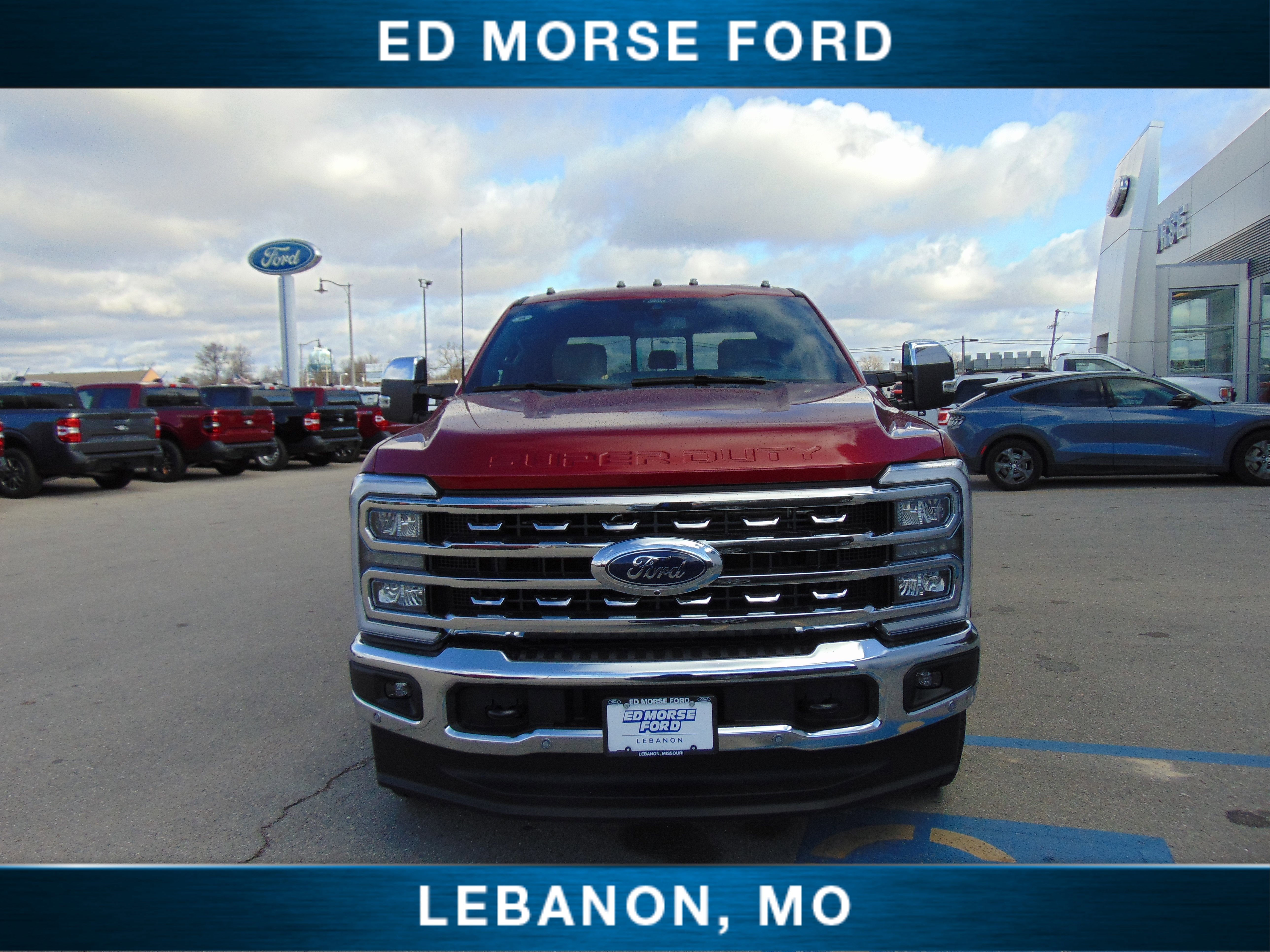 2026 Ford Super Duty F-350 DRW LARIAT