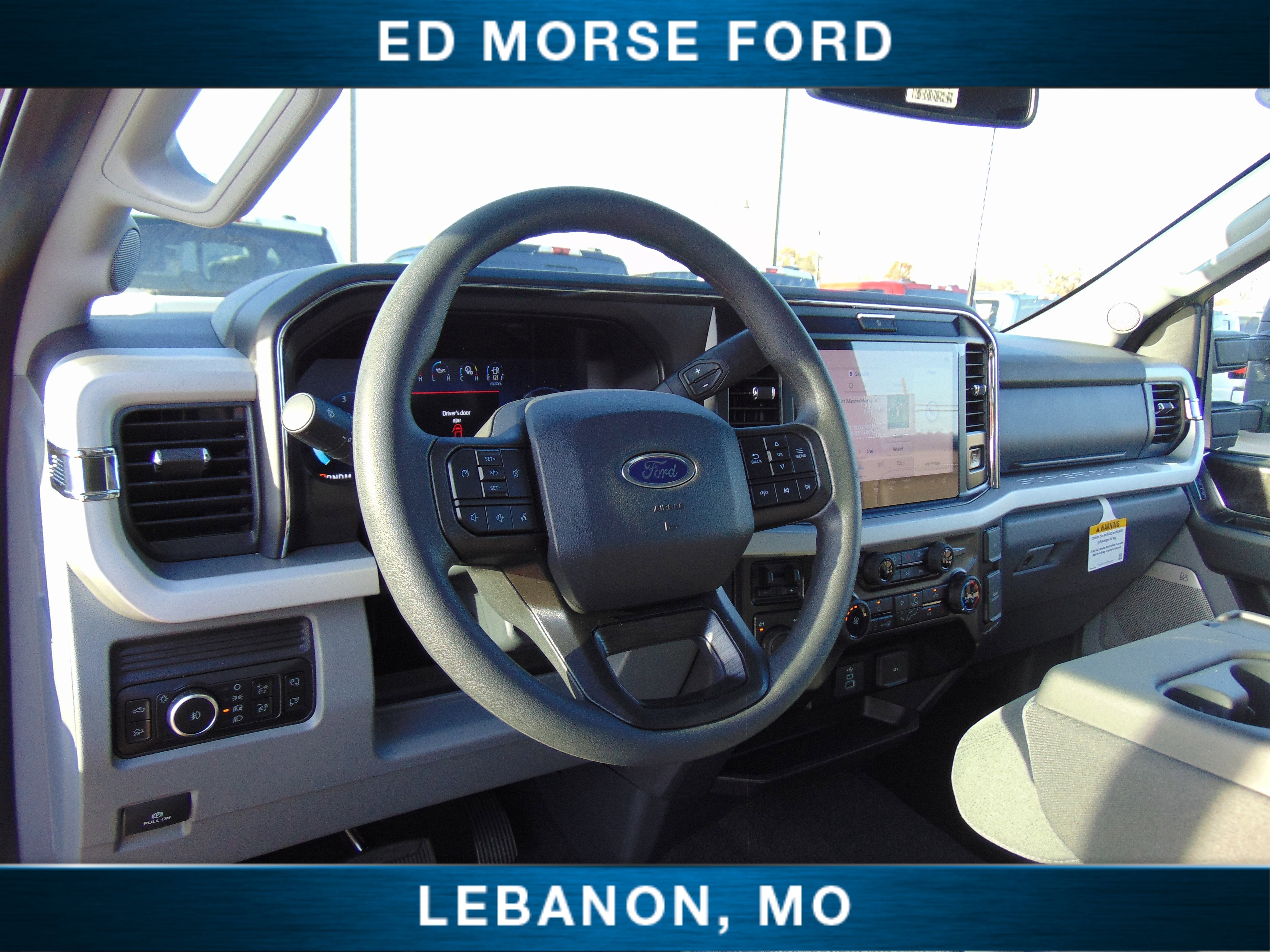 2026 Ford Super Duty F-350 DRW XLT