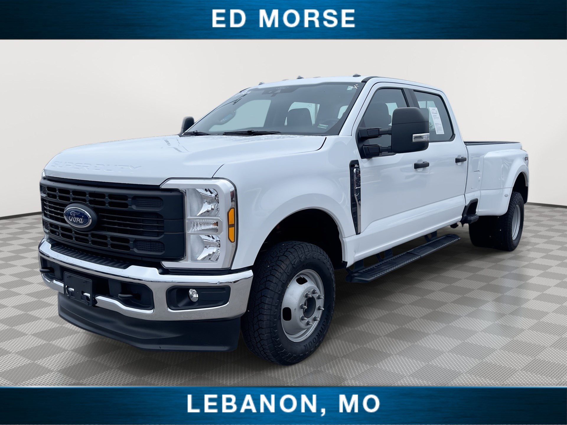 2025 Ford F-350 XL 4x4 Crew Cab 8' Box DRW's photo
