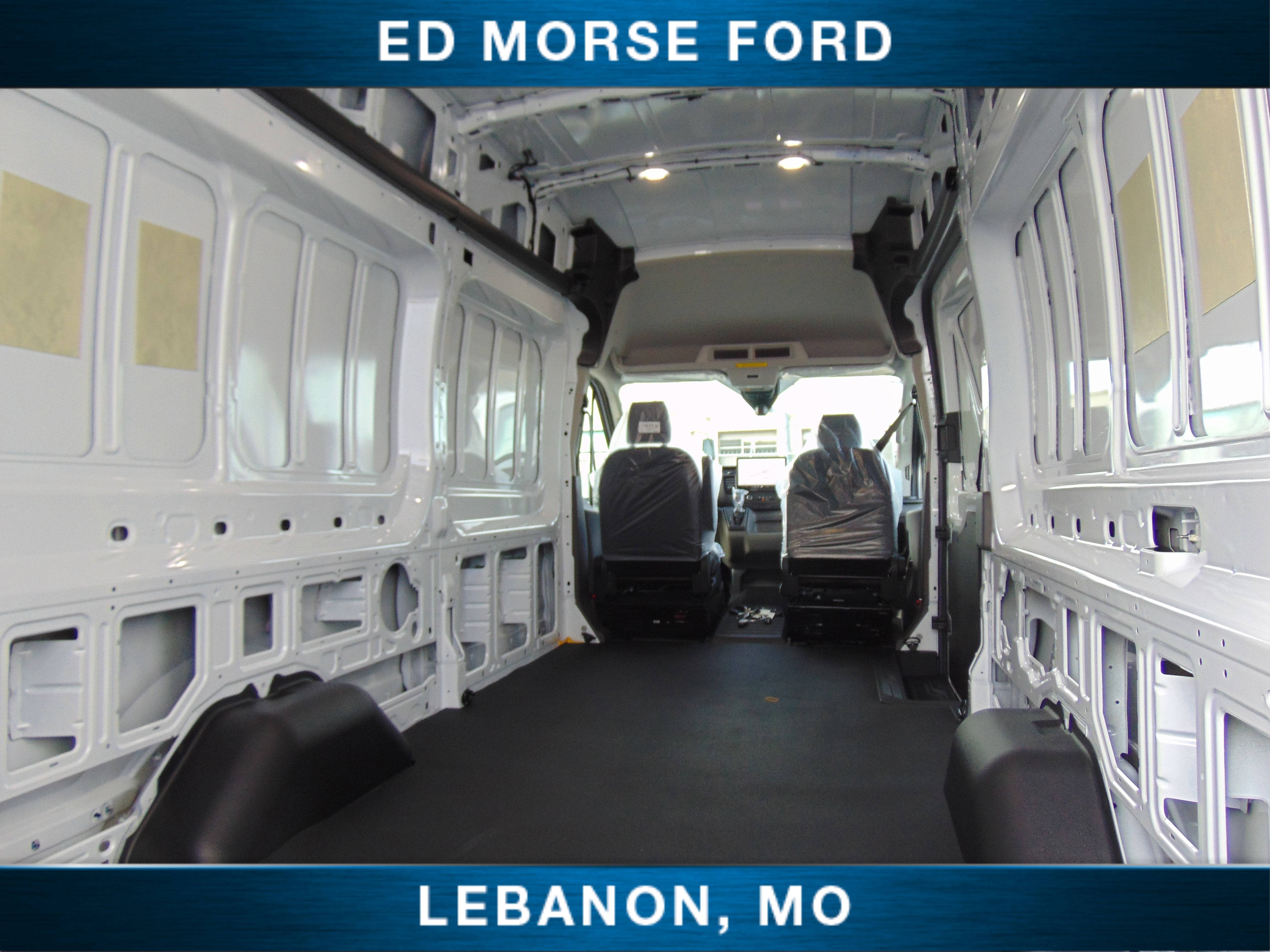 2026 Ford Transit Cargo Van Base