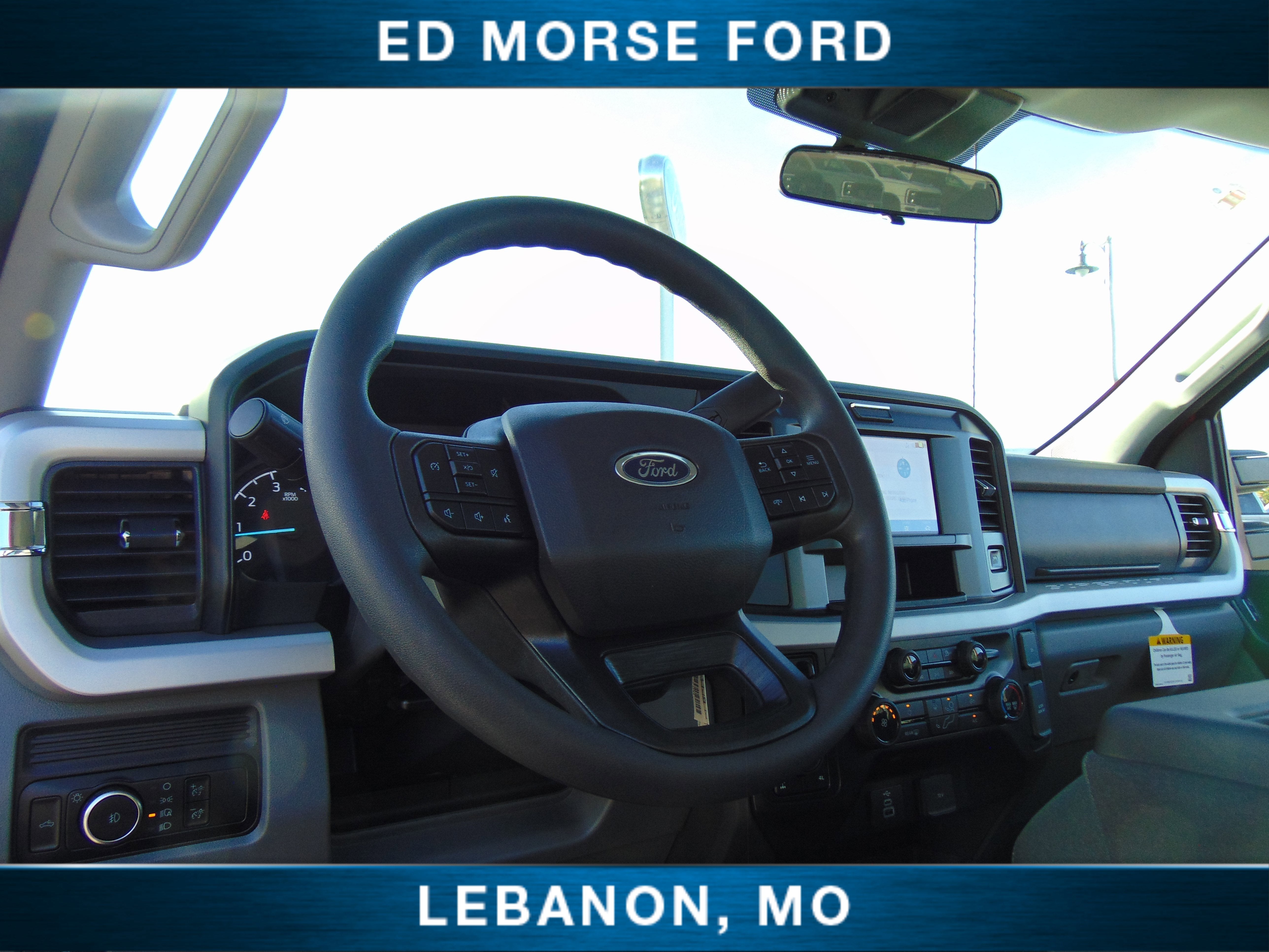 2026 Ford Super Duty F-350 SRW XLT