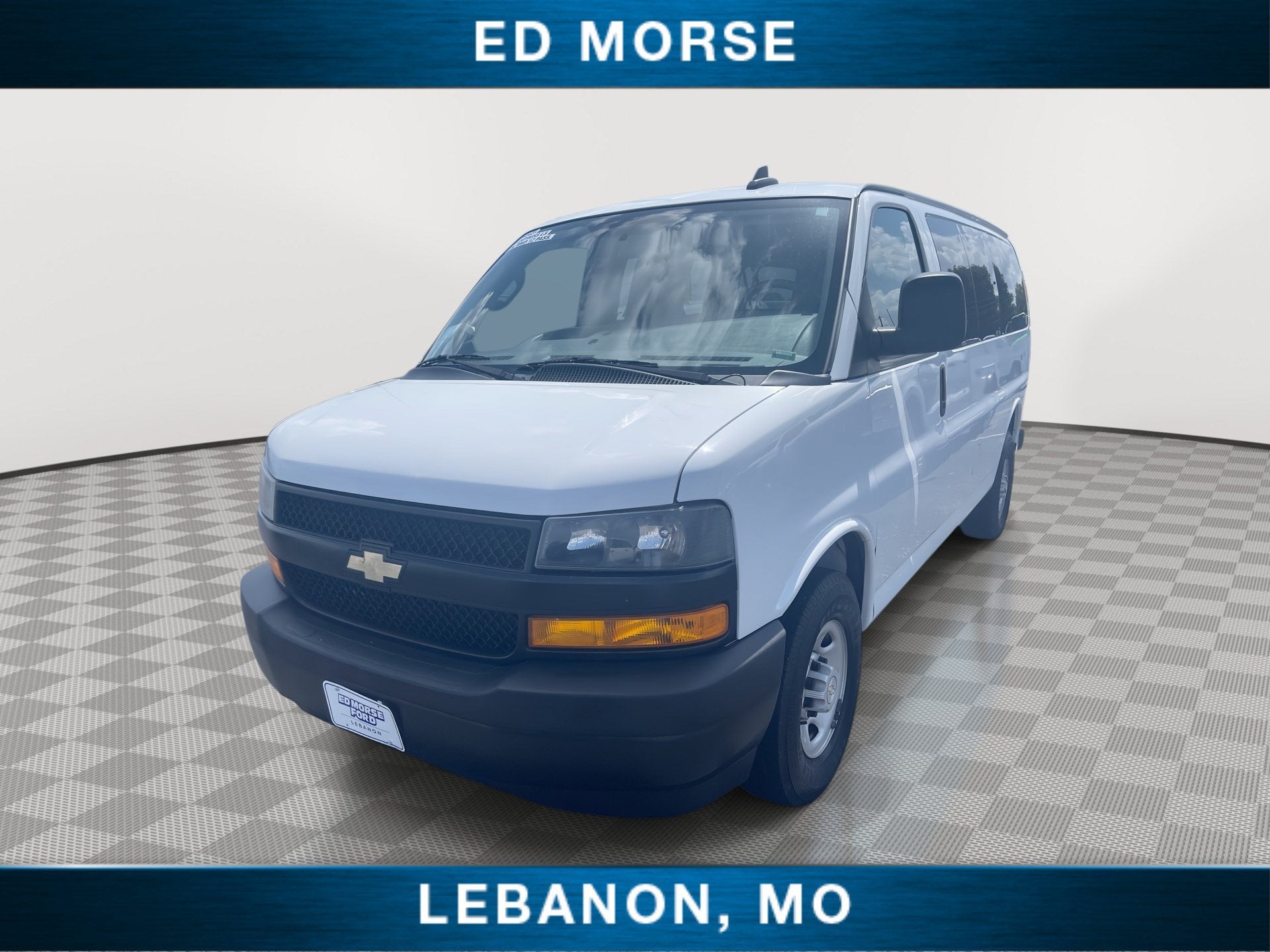 2021 Chevrolet Express Passenger LS