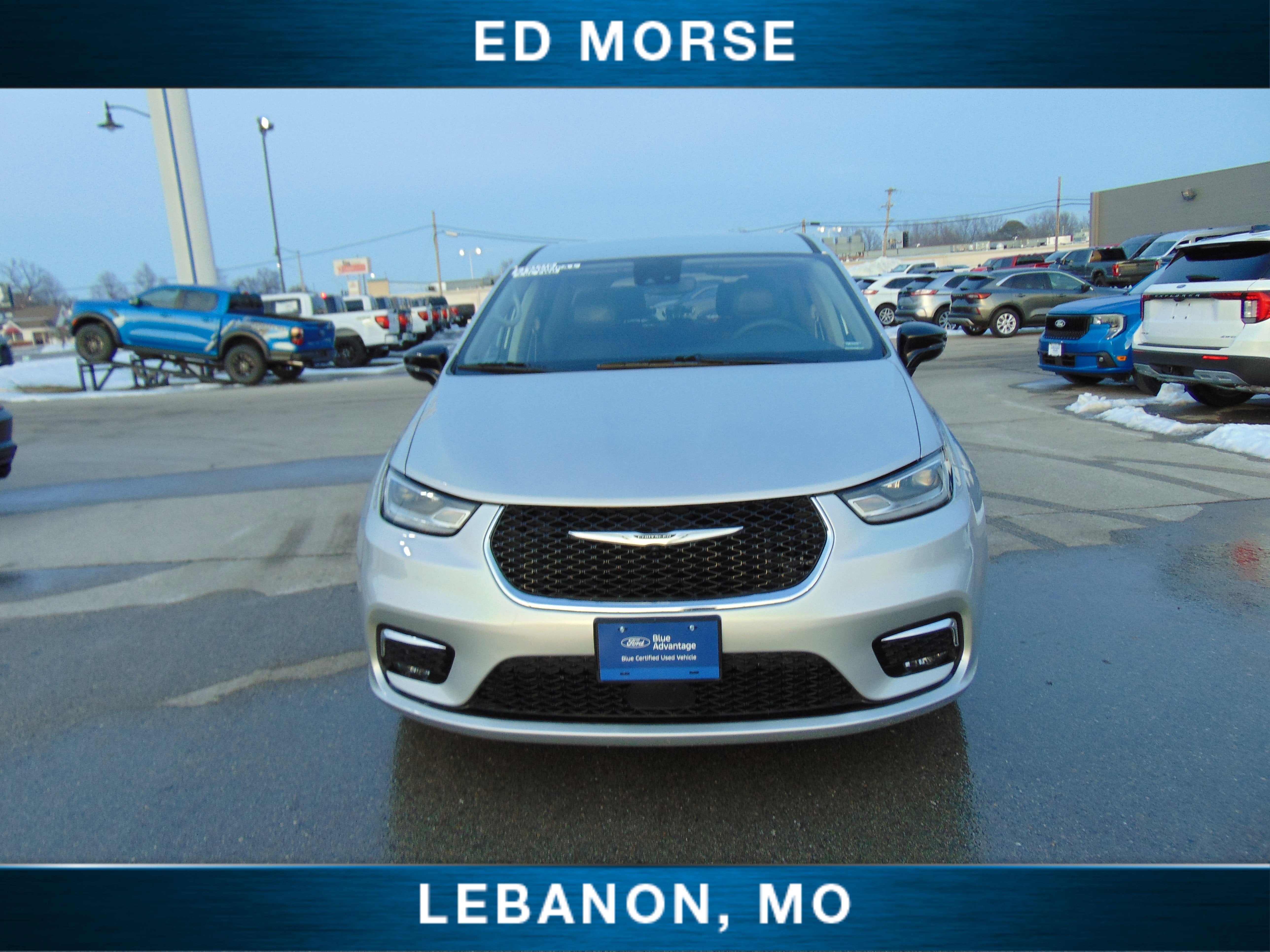 2024 Chrysler Pacifica Touring L