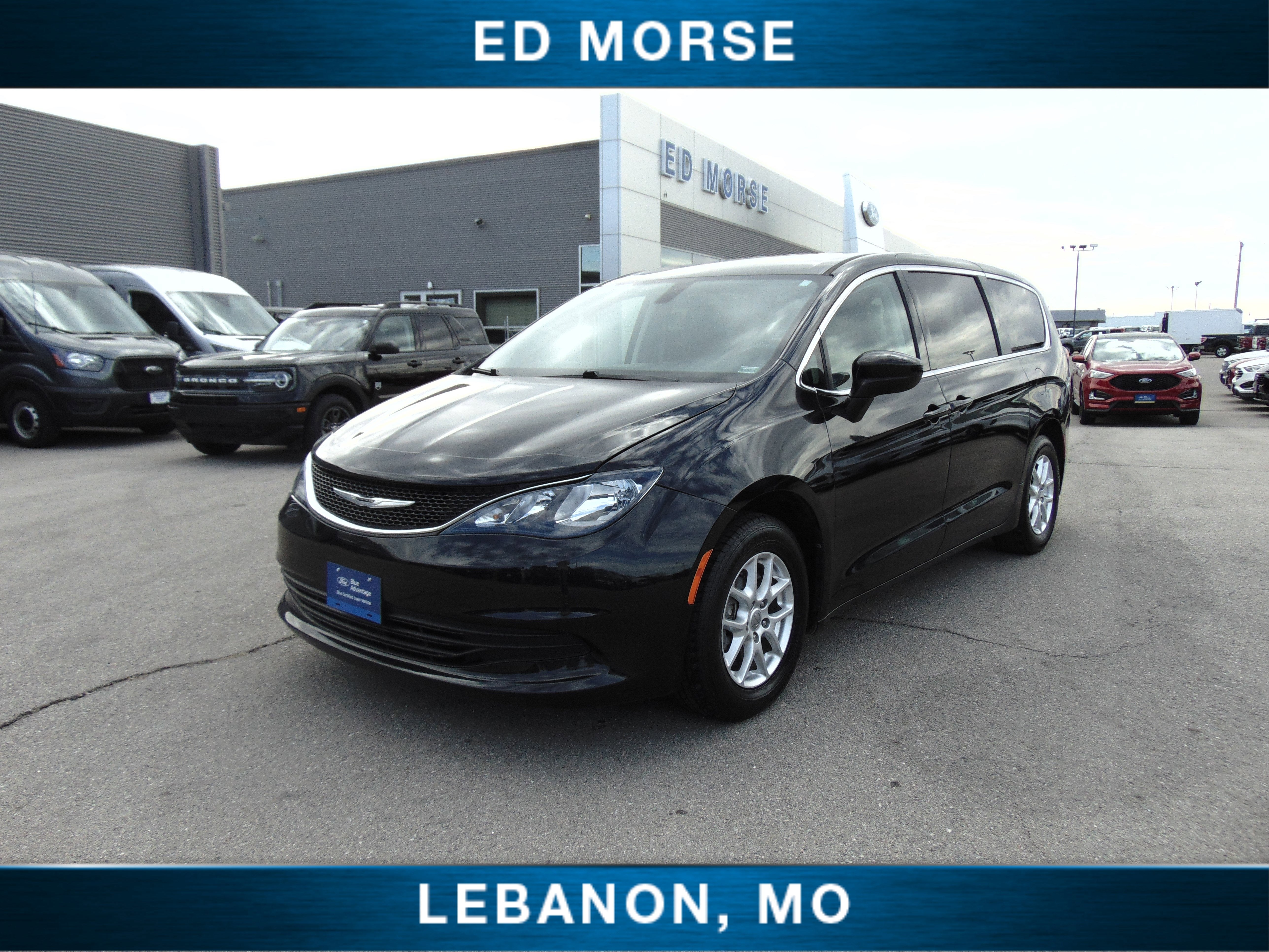 2020 Chrysler Voyager LX